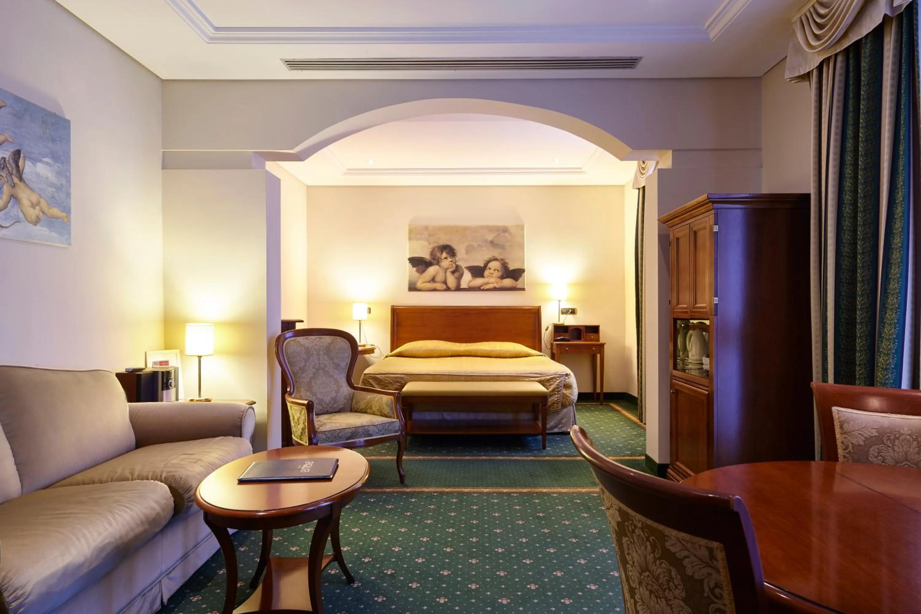 Executive Suite in Hotel Aqua