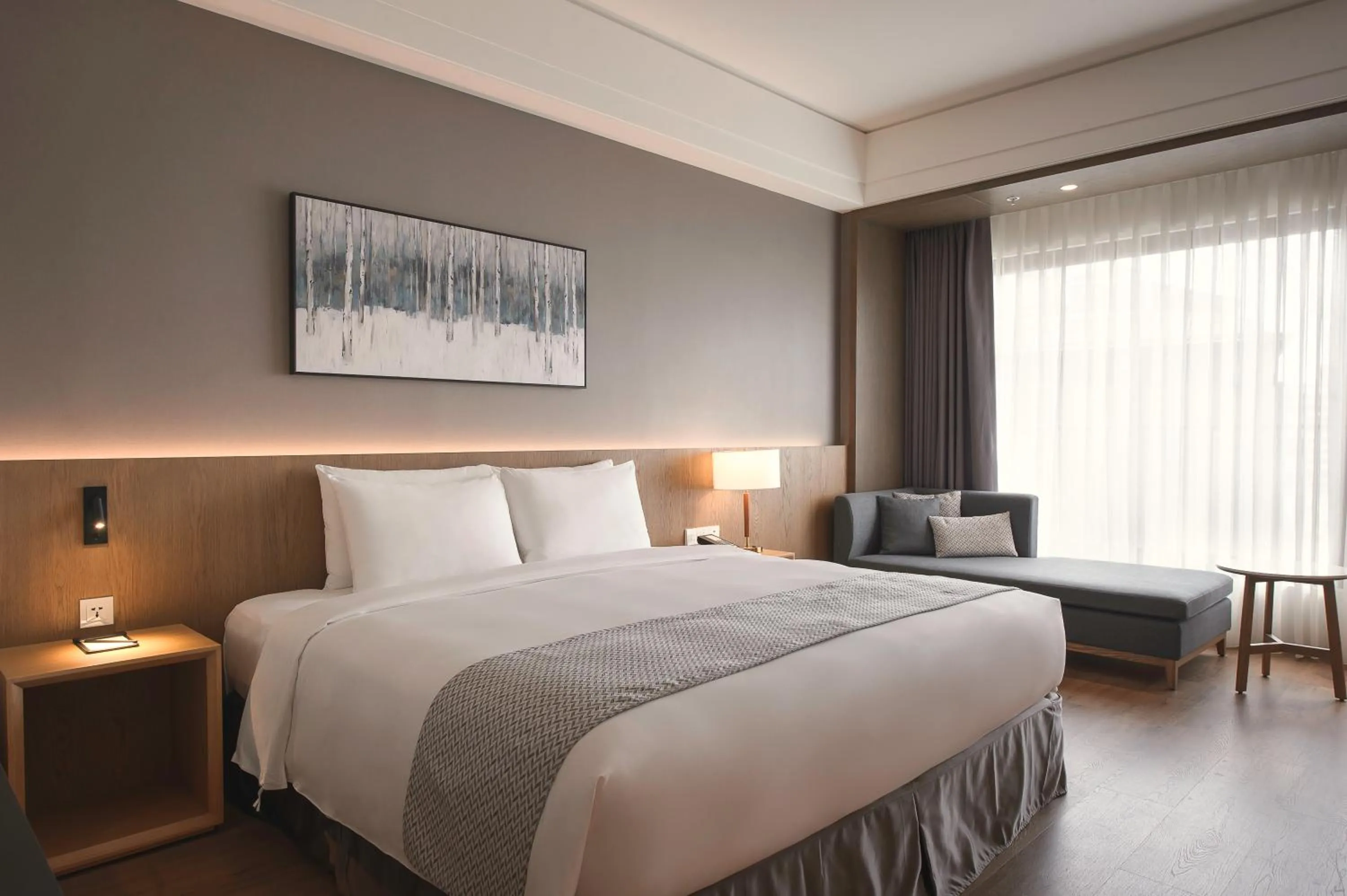 Deluxe King Room in Grand Banyan Hotel