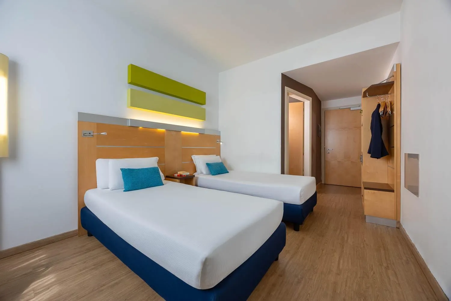 Twin Room in iH Hotels Milano Gioia