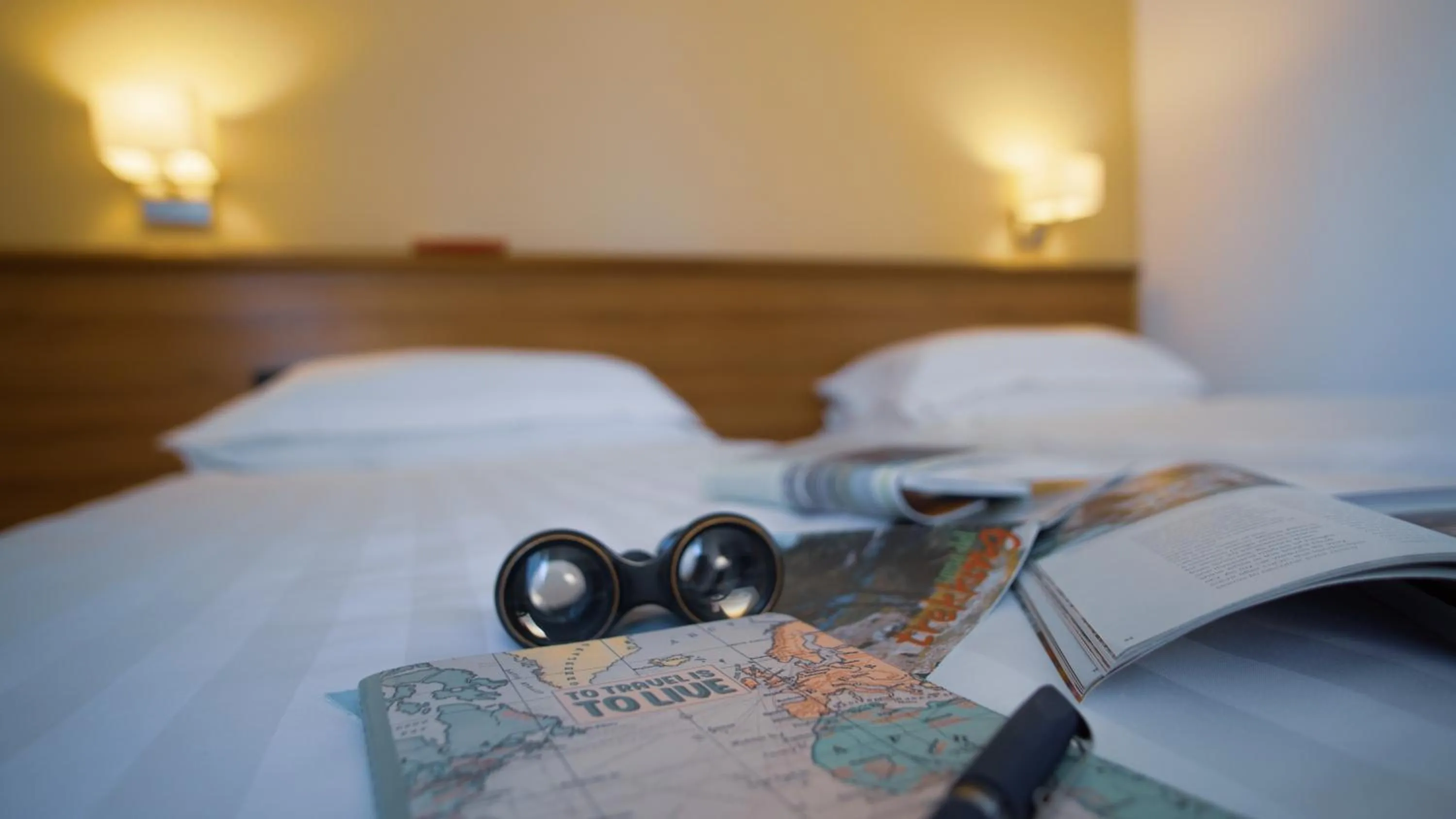 Standard Twin Room in Mistral2 Hotel