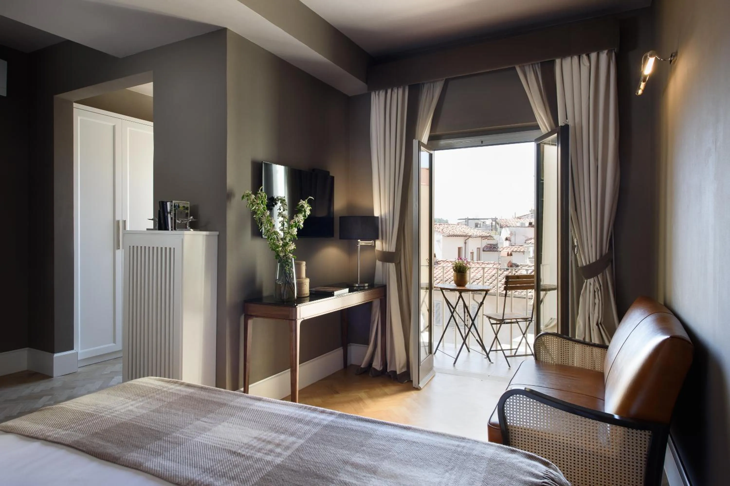 Suite with Balcony - single occupancy in Tornabuoni Suites Collection Residenza D'Epoca