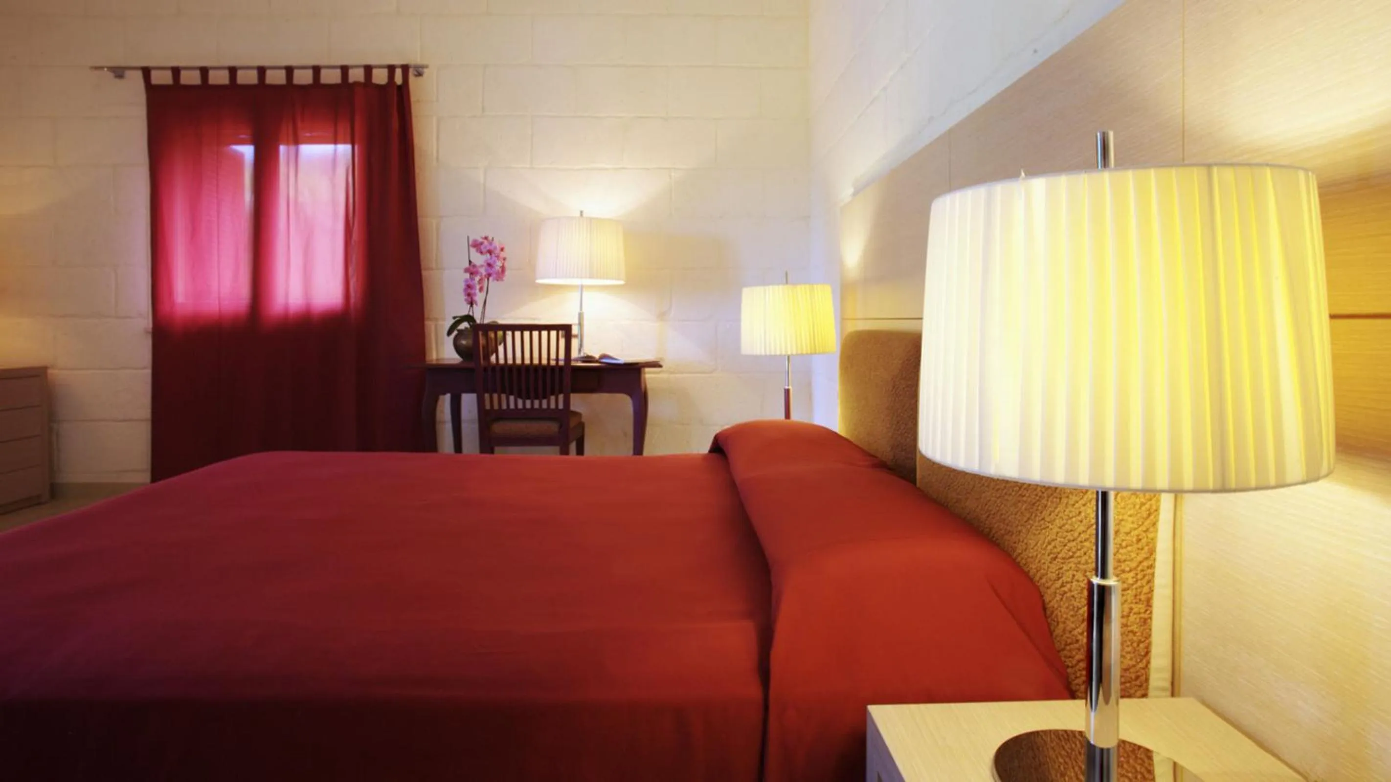 Deluxe Double Room in Tenuta Monacelle