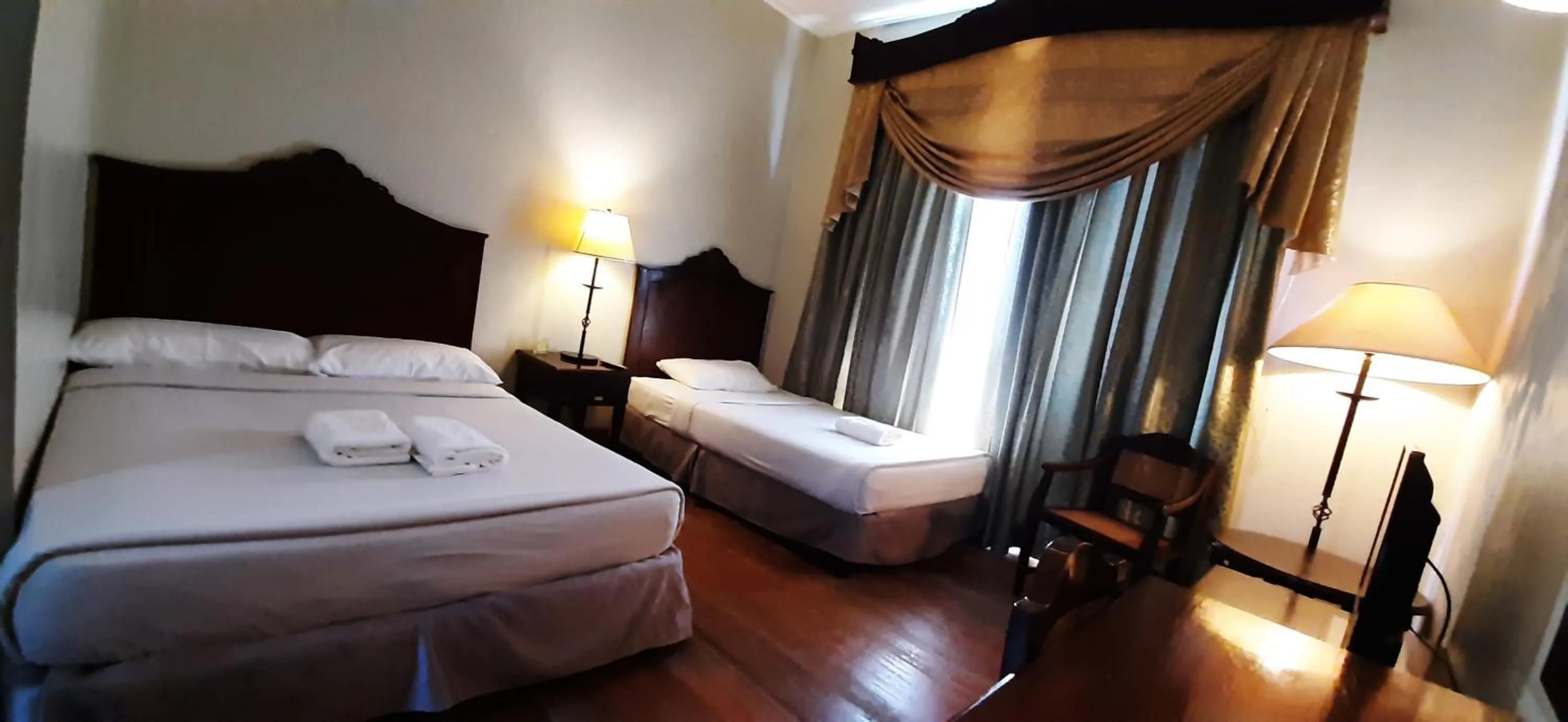 Deluxe Room in Hotel Salcedo De Vigan