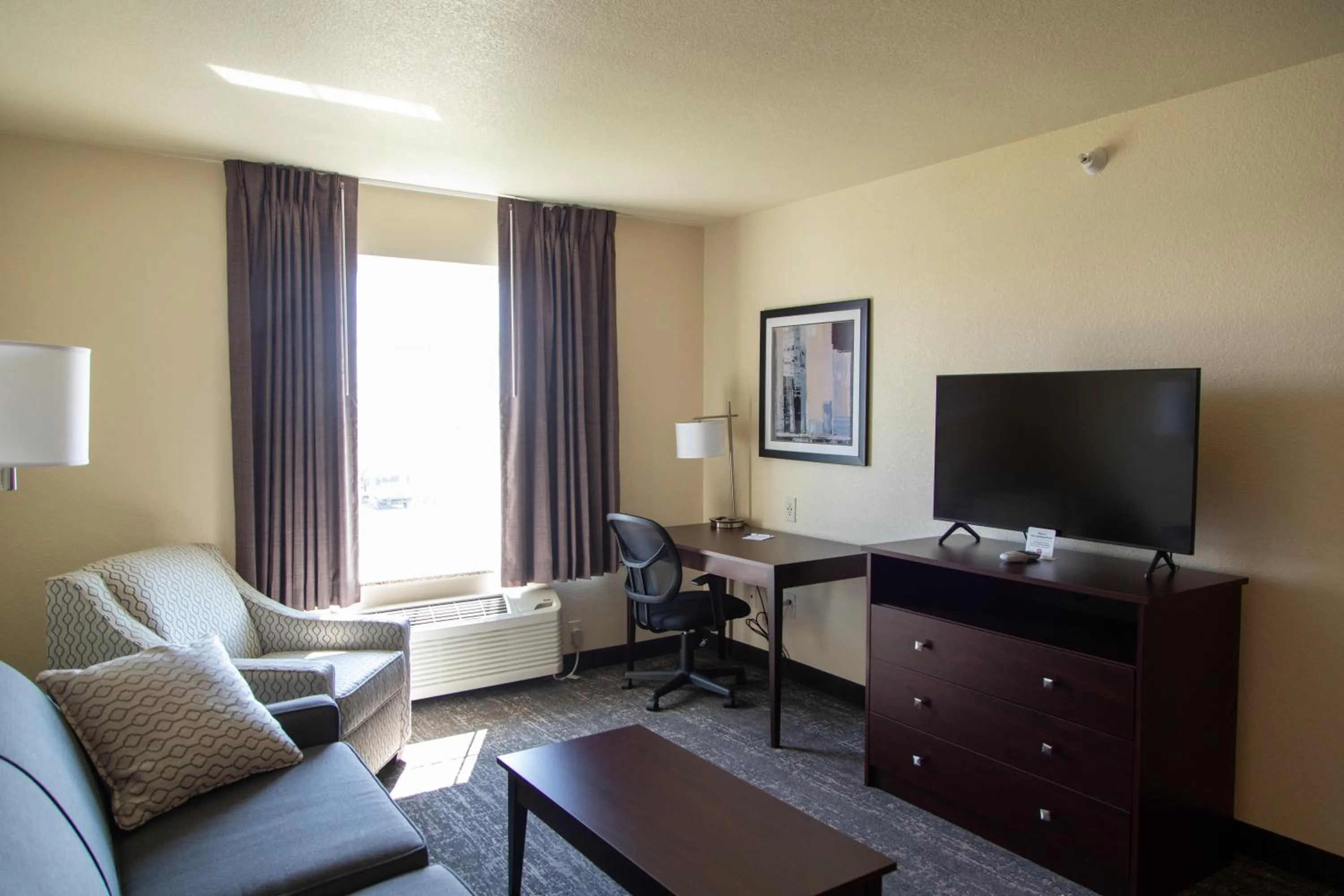 Suite in Cobblestone Inn & Suites -Springfield