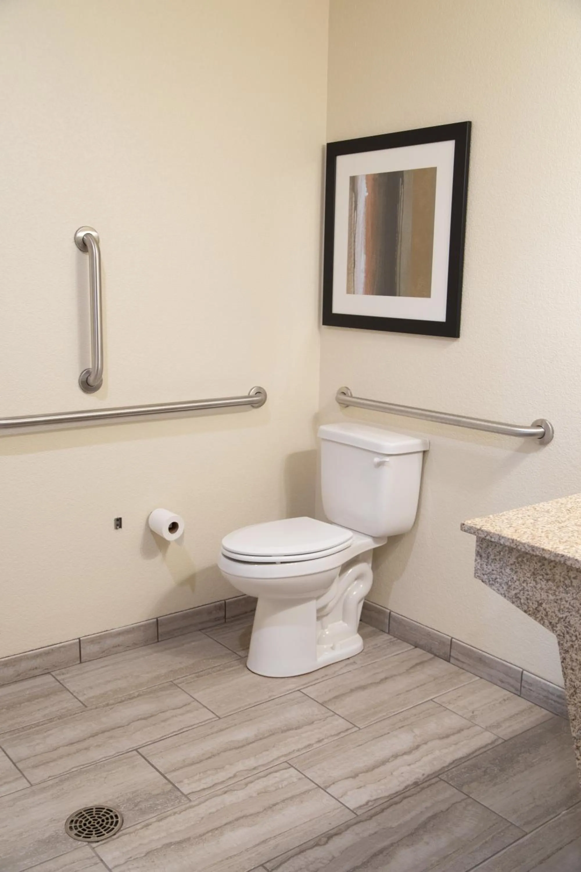 King Room - Disability Access in Cobblestone Inn & Suites -Springfield