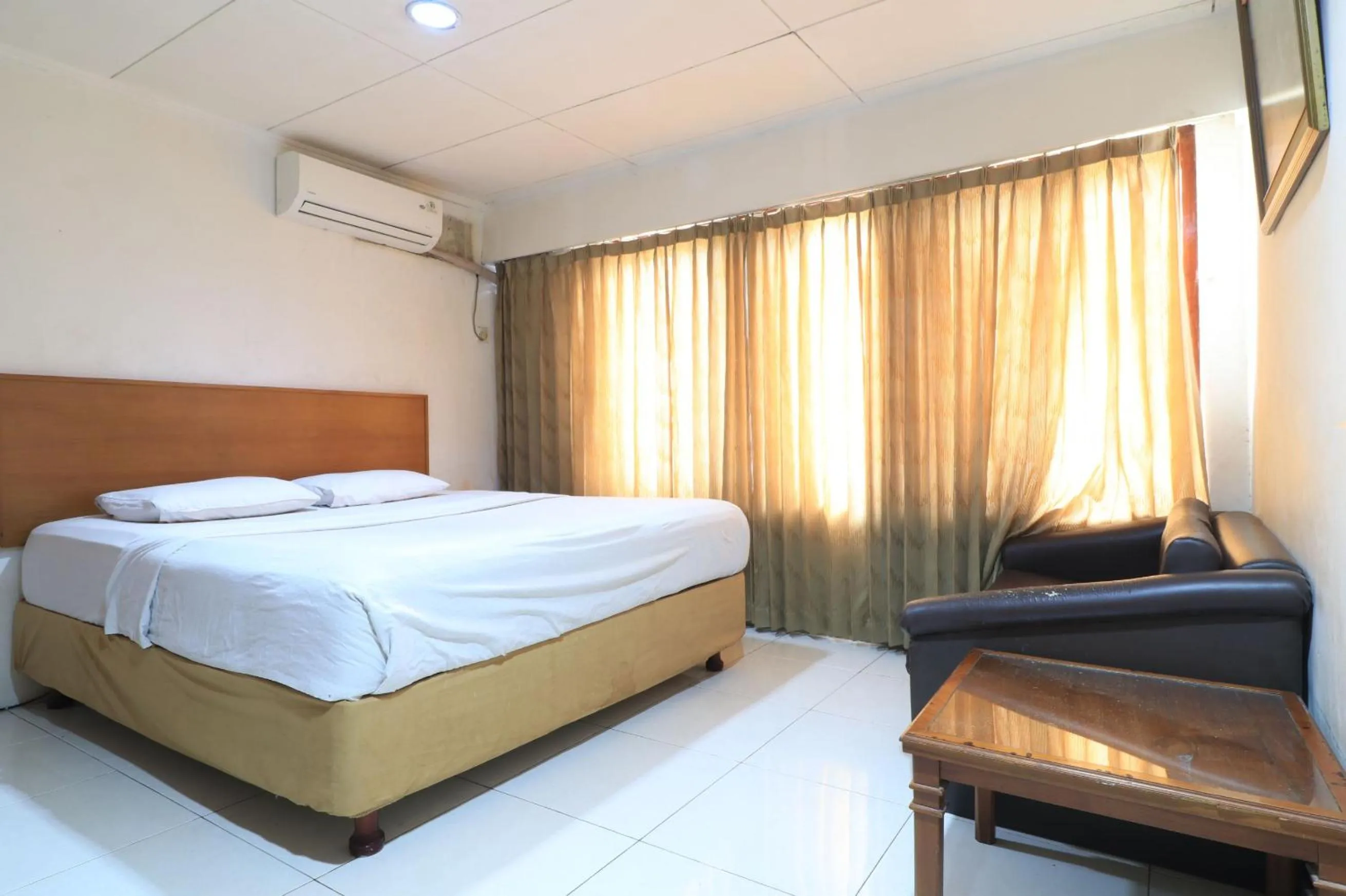 Deluxe Double Room in Mroom Prapancha