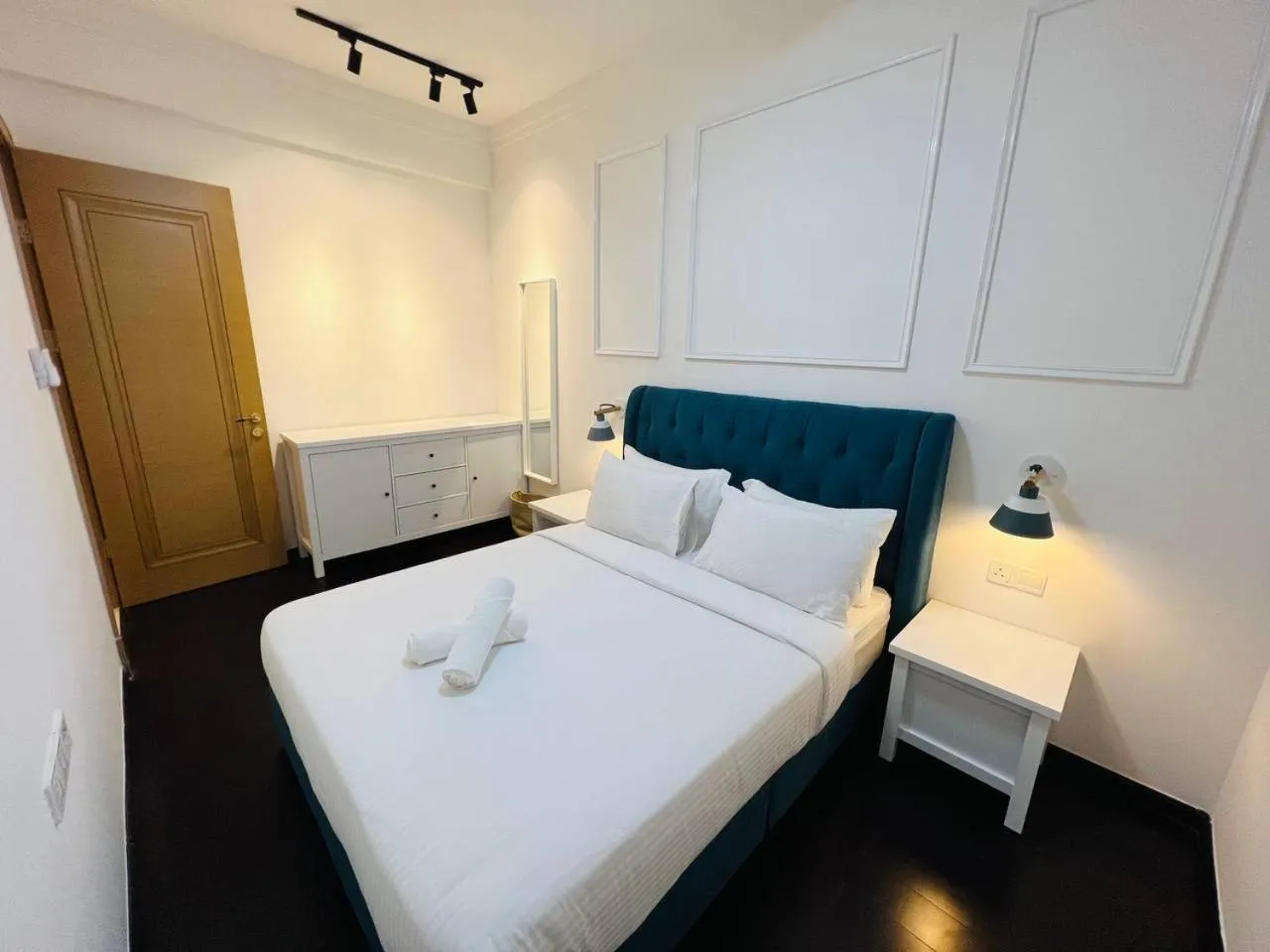 Two-Bedroom Suite in R&F PRINCESS COVE by ANJU