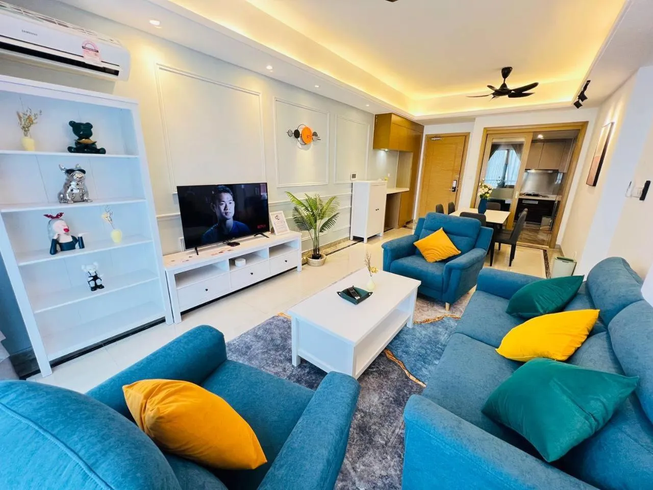 Deluxe Apartment in R&F PRINCESS COVE by ANJU