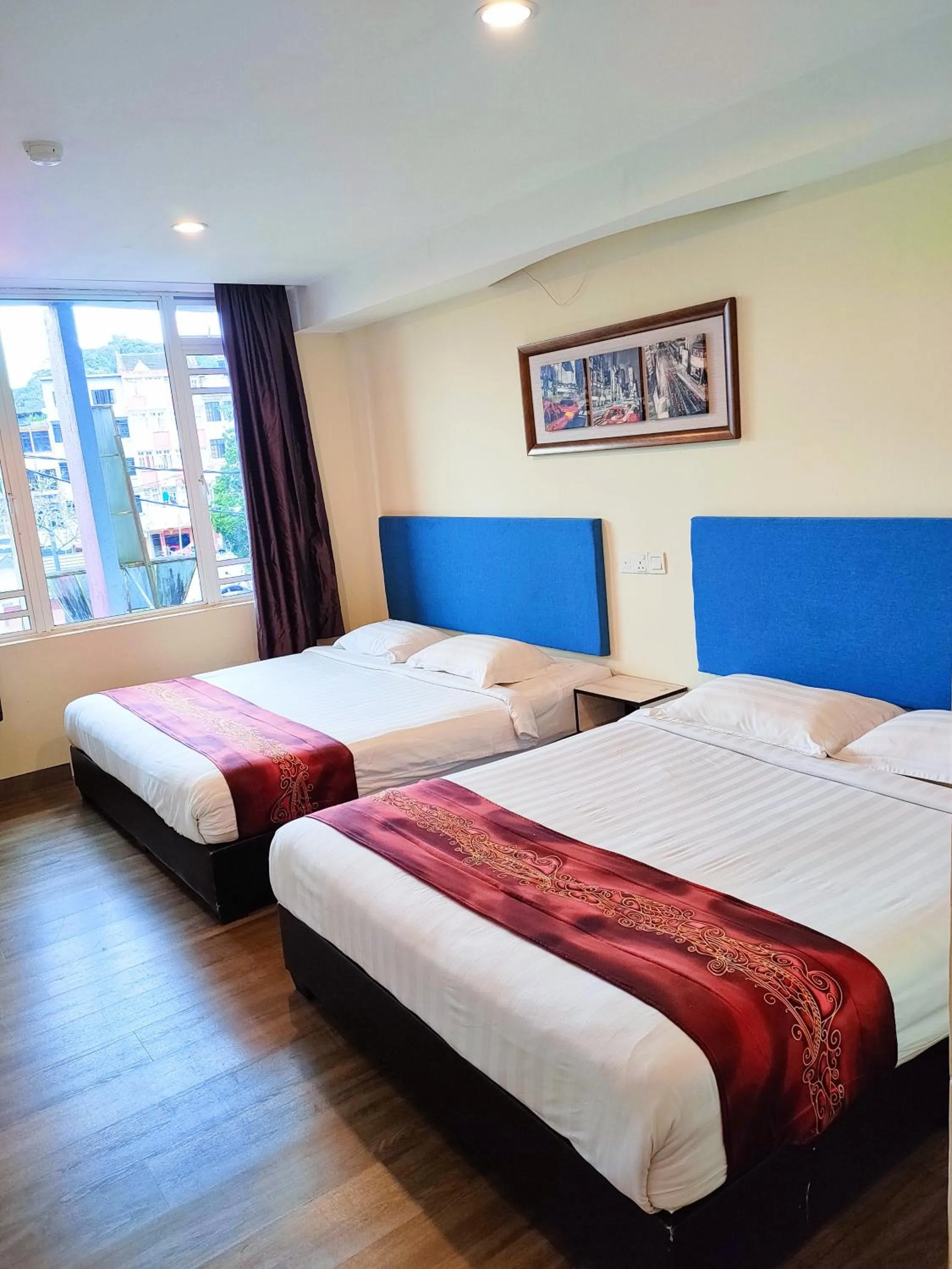 Deluxe Family Room in HOTEL YTS