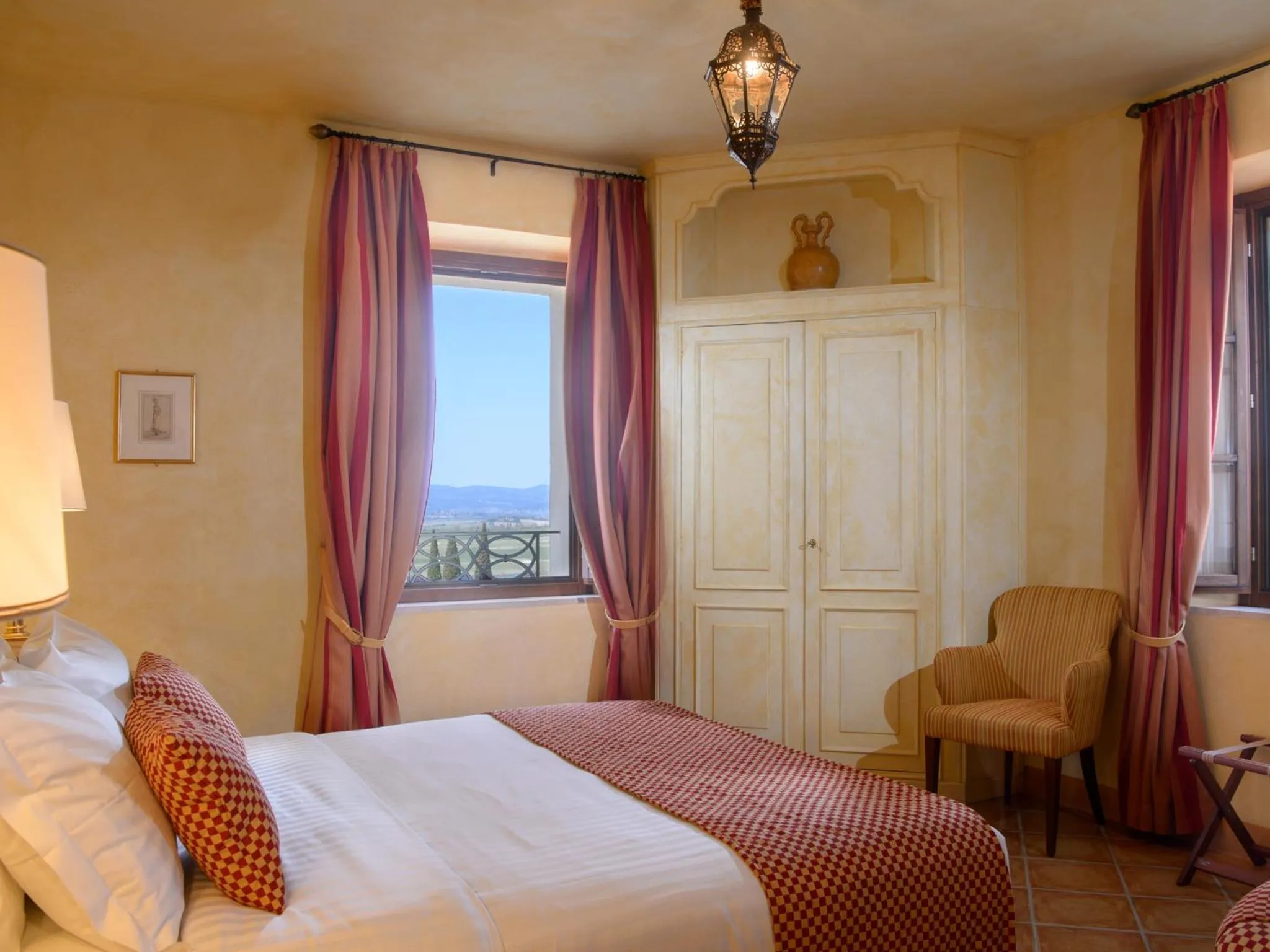 Superior Queen Room - Borgo Bagnaia in La Bagnaia Golf Resort