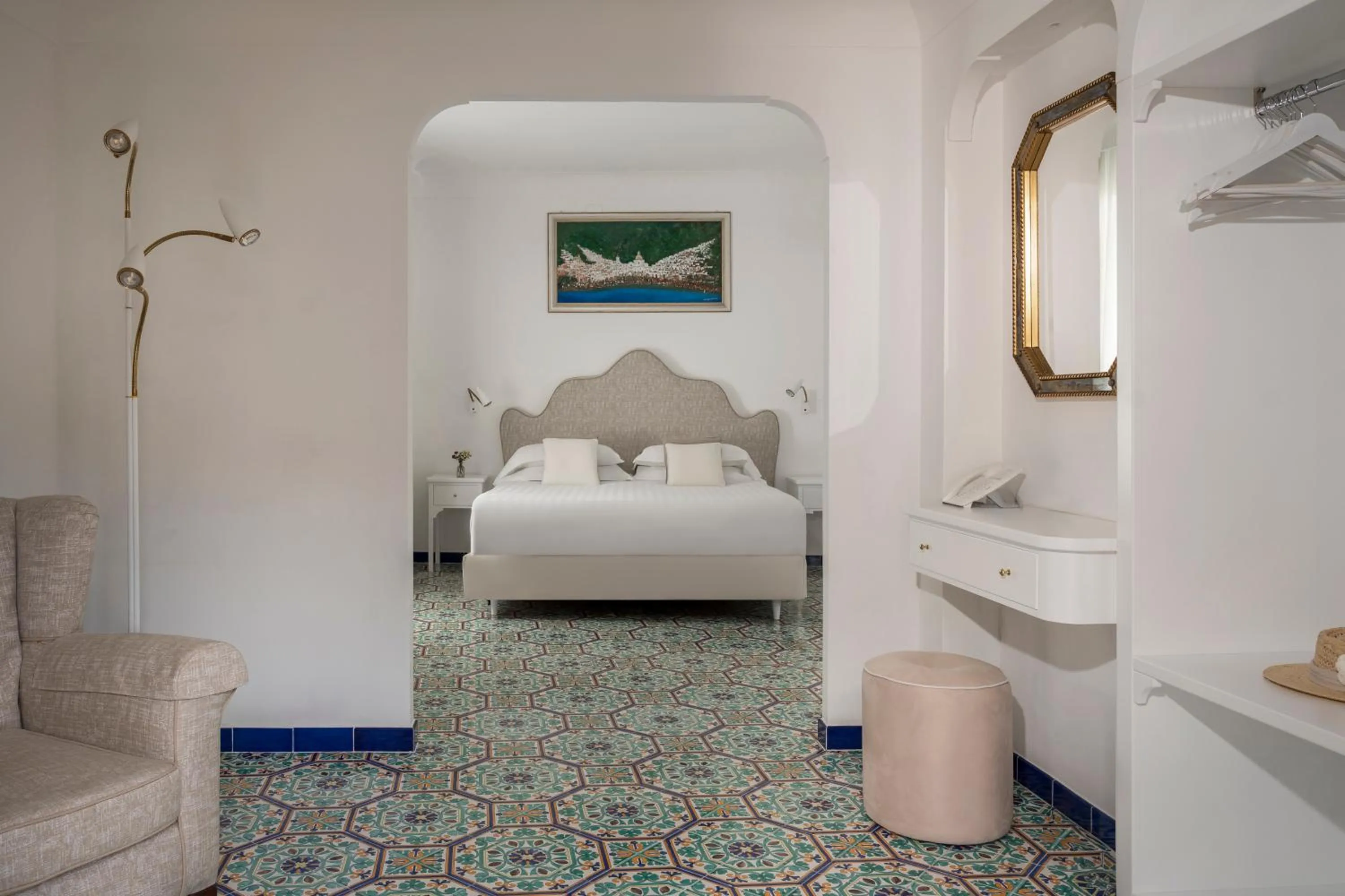 Suite with Spa Bath in Hotel Savoia