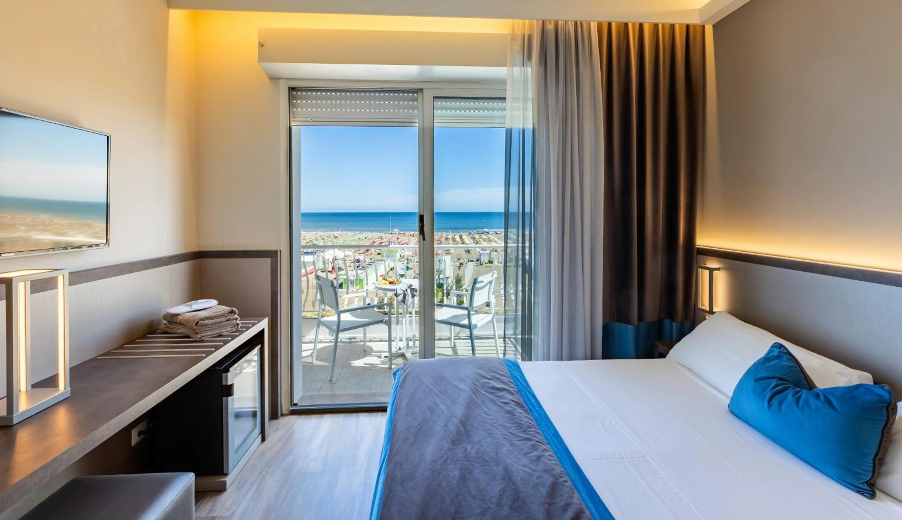 Deluxe Double Room with Sea View in Hotel Continental