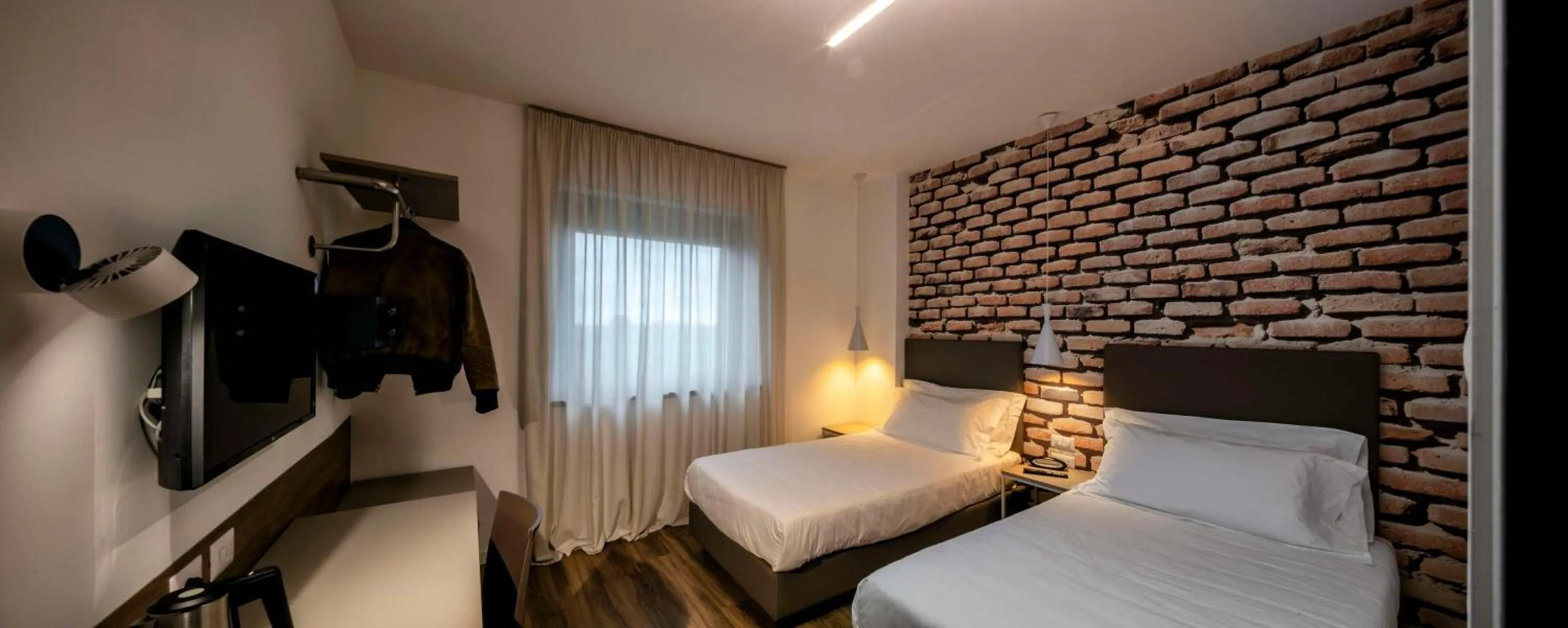 Superior Twin Room in Best Western Hotel Corsi