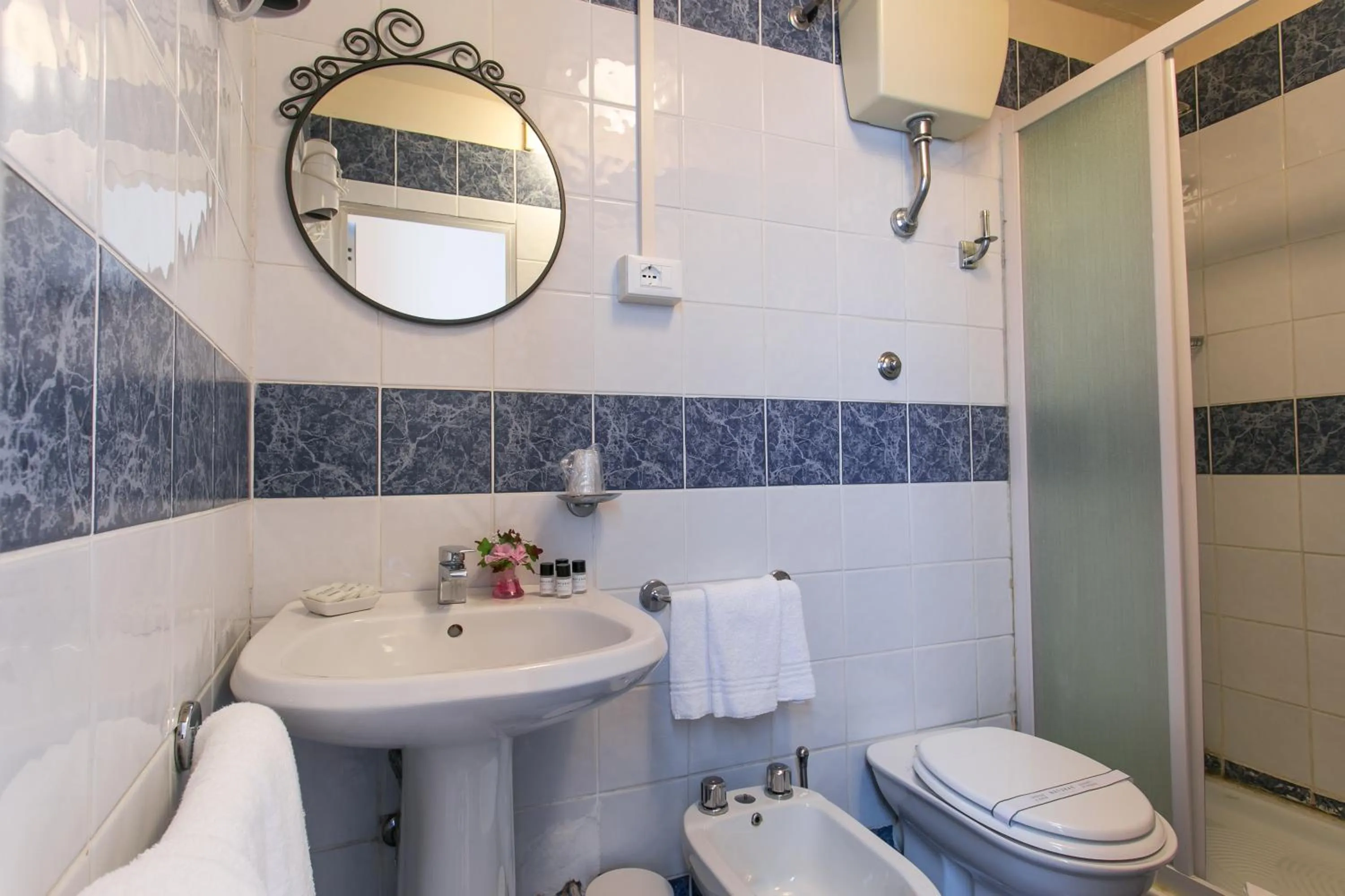 Comfort Triple Room in Hotel d'Azeglio Firenze