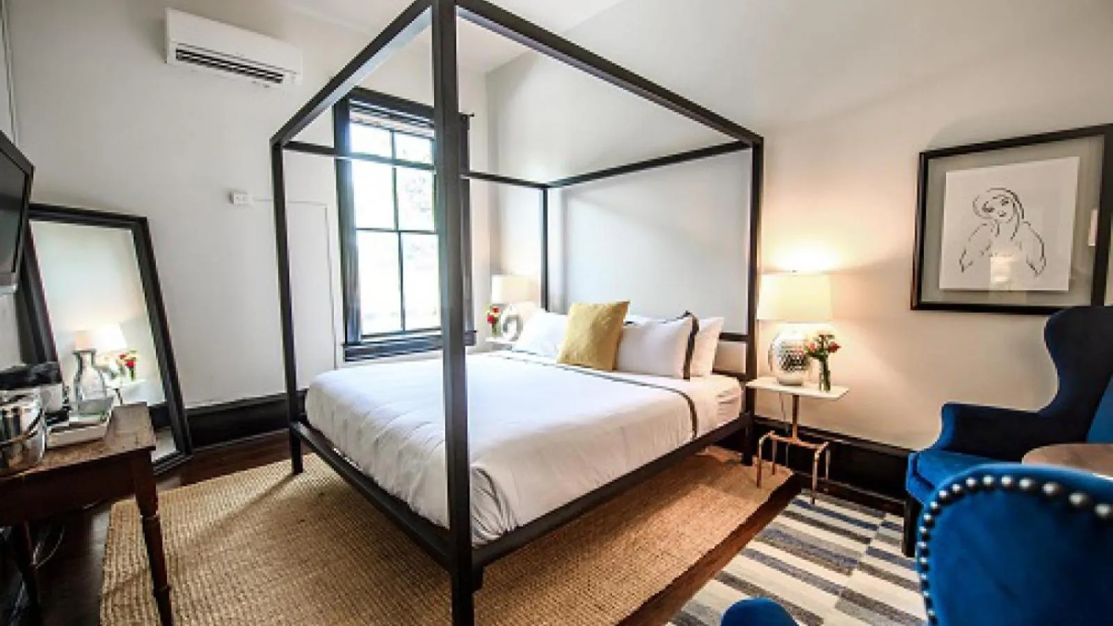 King Room with Balcony in Hotel Giles