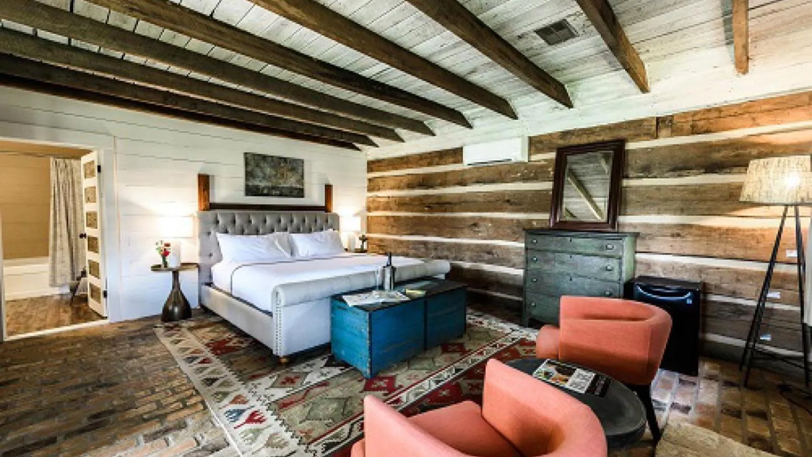 Deluxe King Room in Hotel Giles