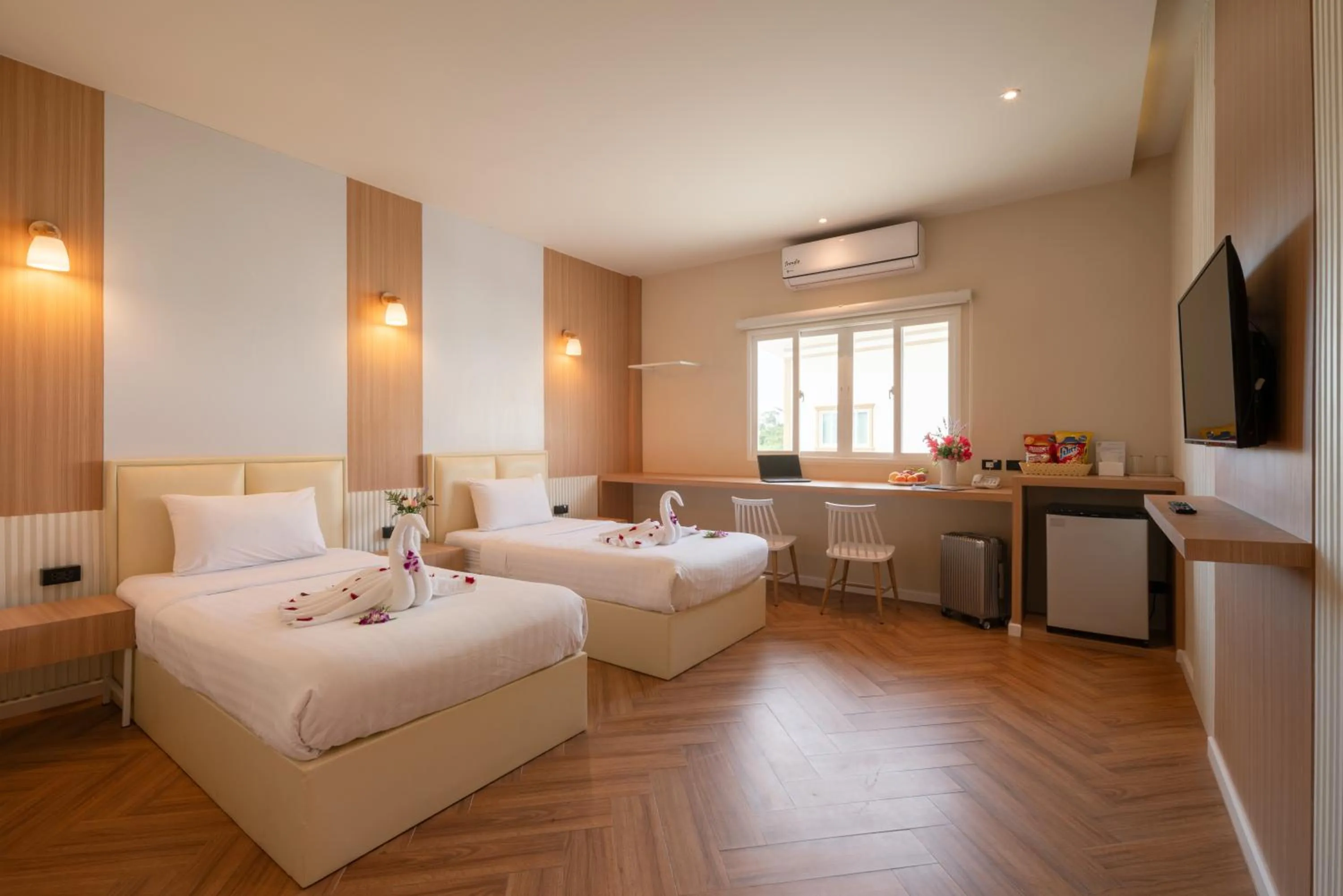 Twin Room - single occupancy in Grandbangsaray