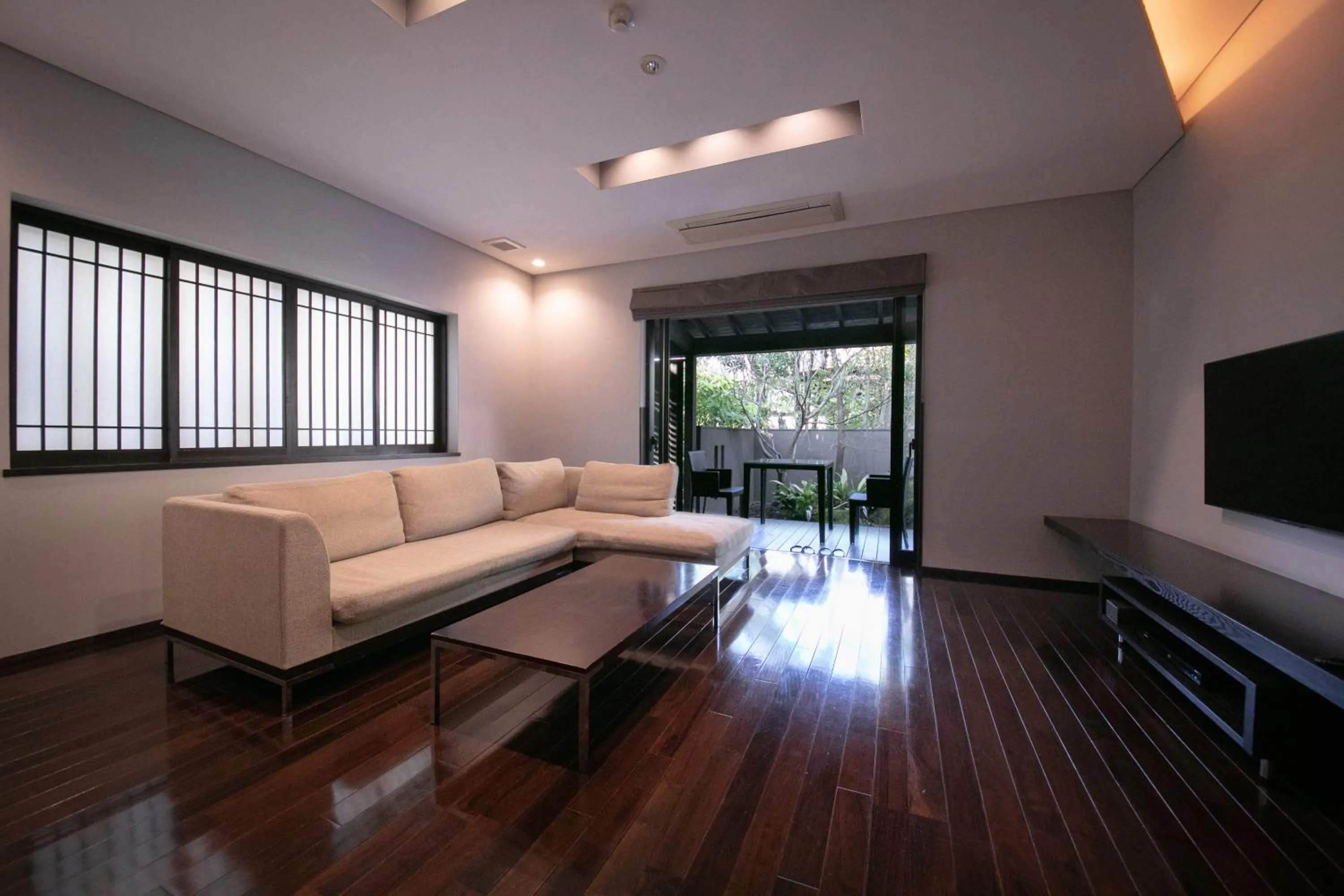 Superior Room with Semi-Open Air Bath and Indoor Bath - single occupancy - Sazanka - in Yufuin Bettei Itsuki