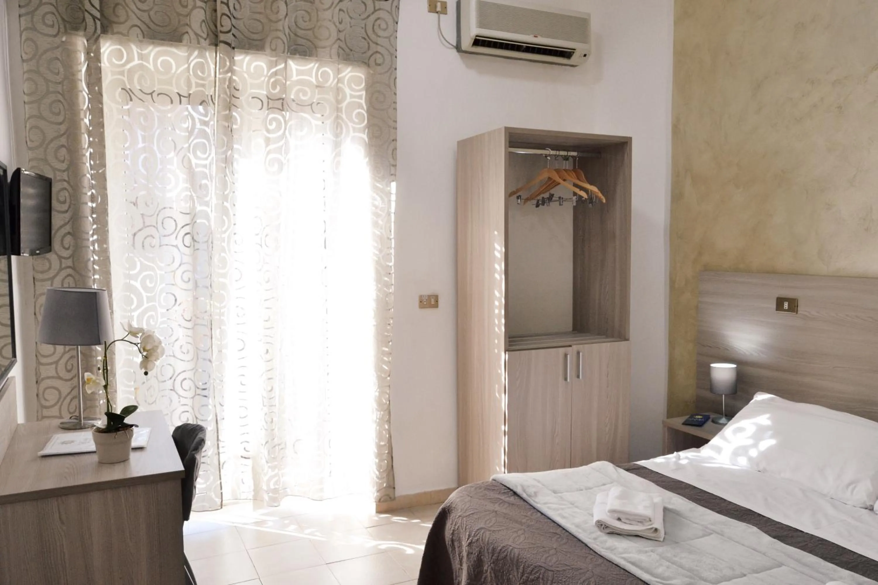 Double or Twin Room in Hotel Colombo