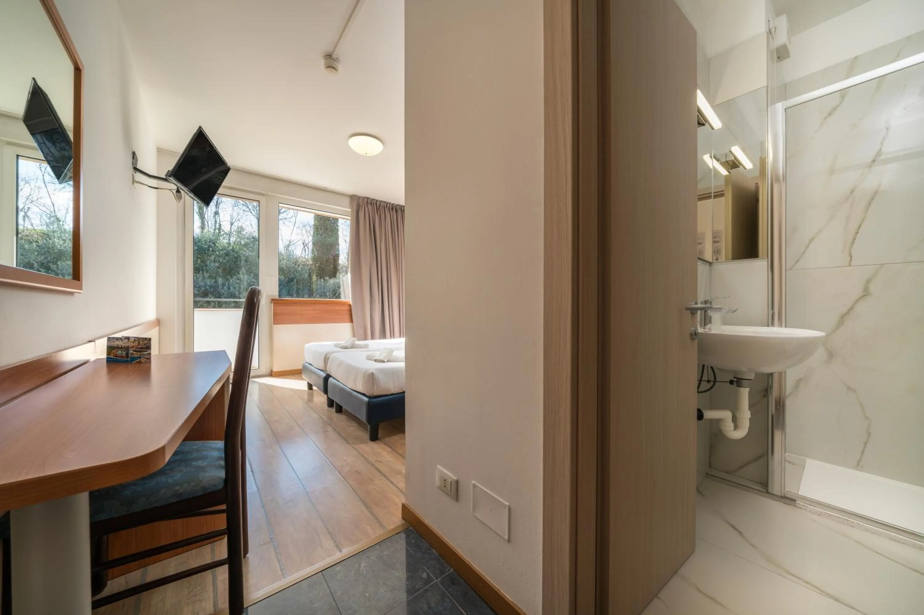 Double Room in Hotel Centro Turistico Gardesano