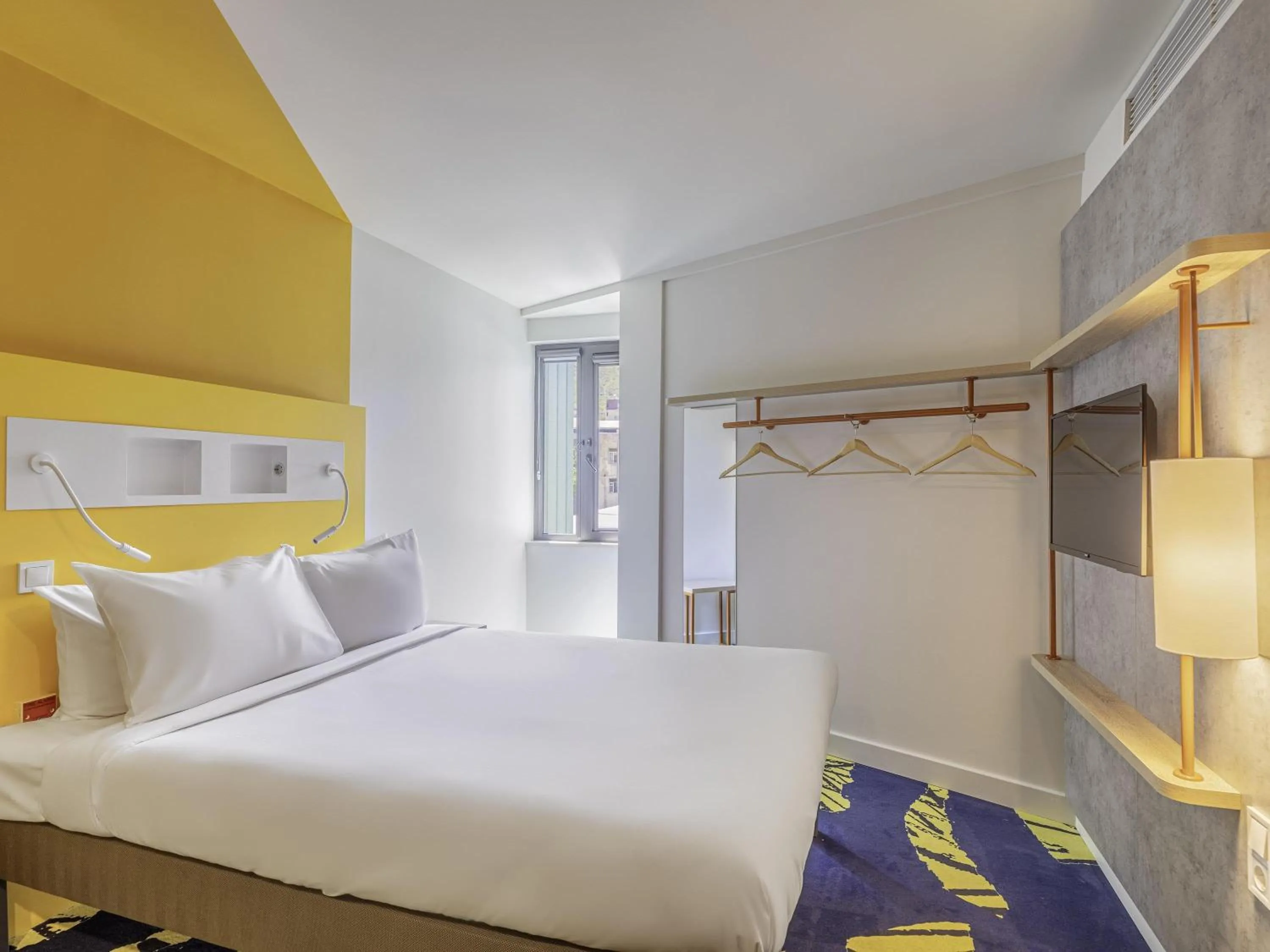 Comfort Triple Room in ibis budget Tbilisi Center