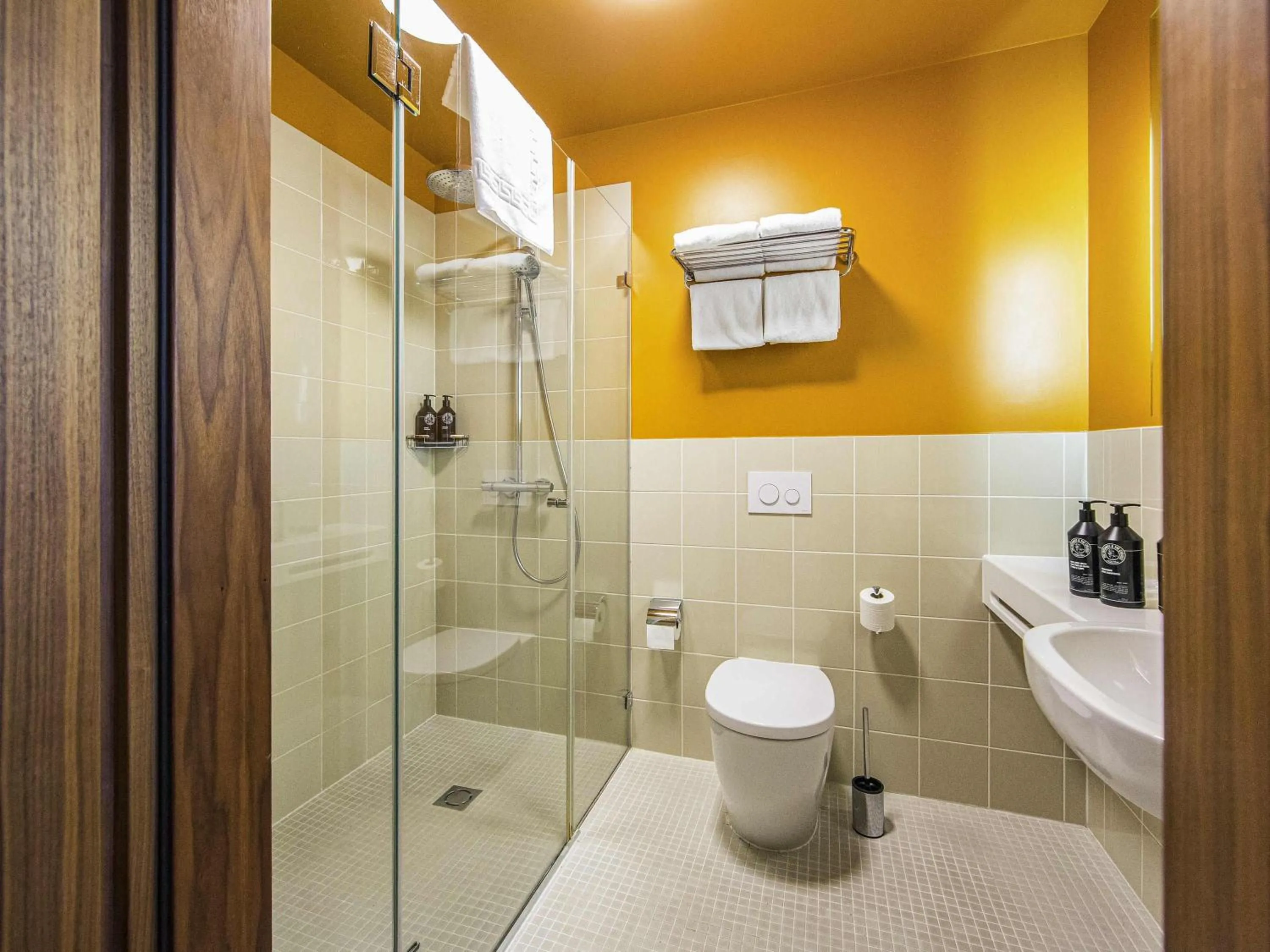 Classic Twin Room in Mercure Riga Centre