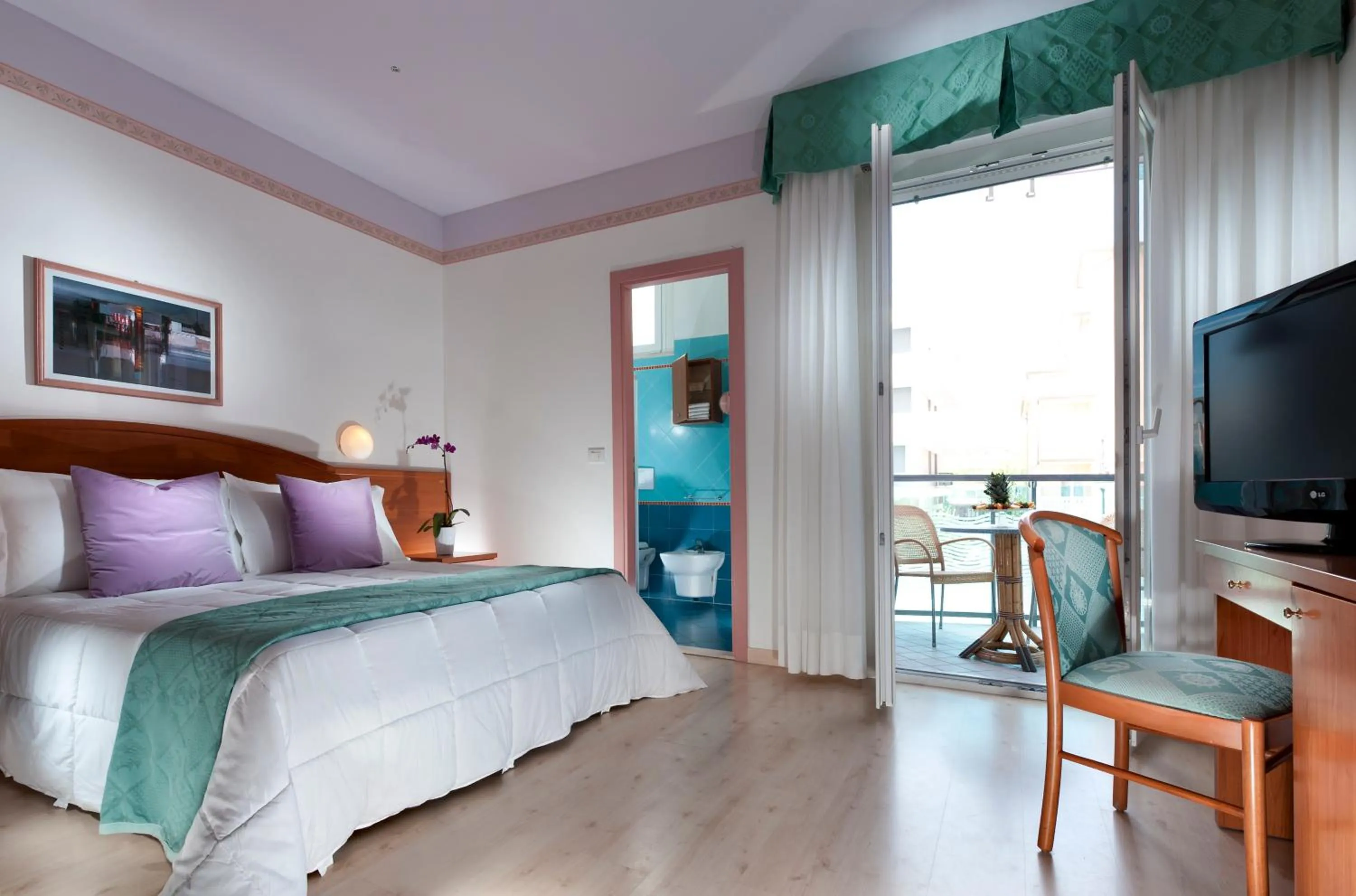 Double Room - single occupancy in Hotel Lungomare