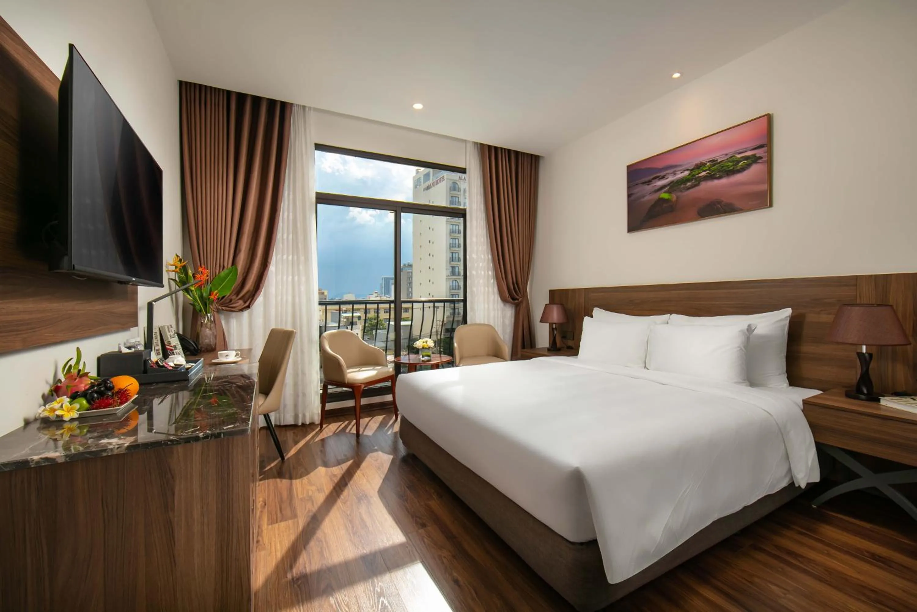 Deluxe Double Room in Nesta Hotel Da Nang