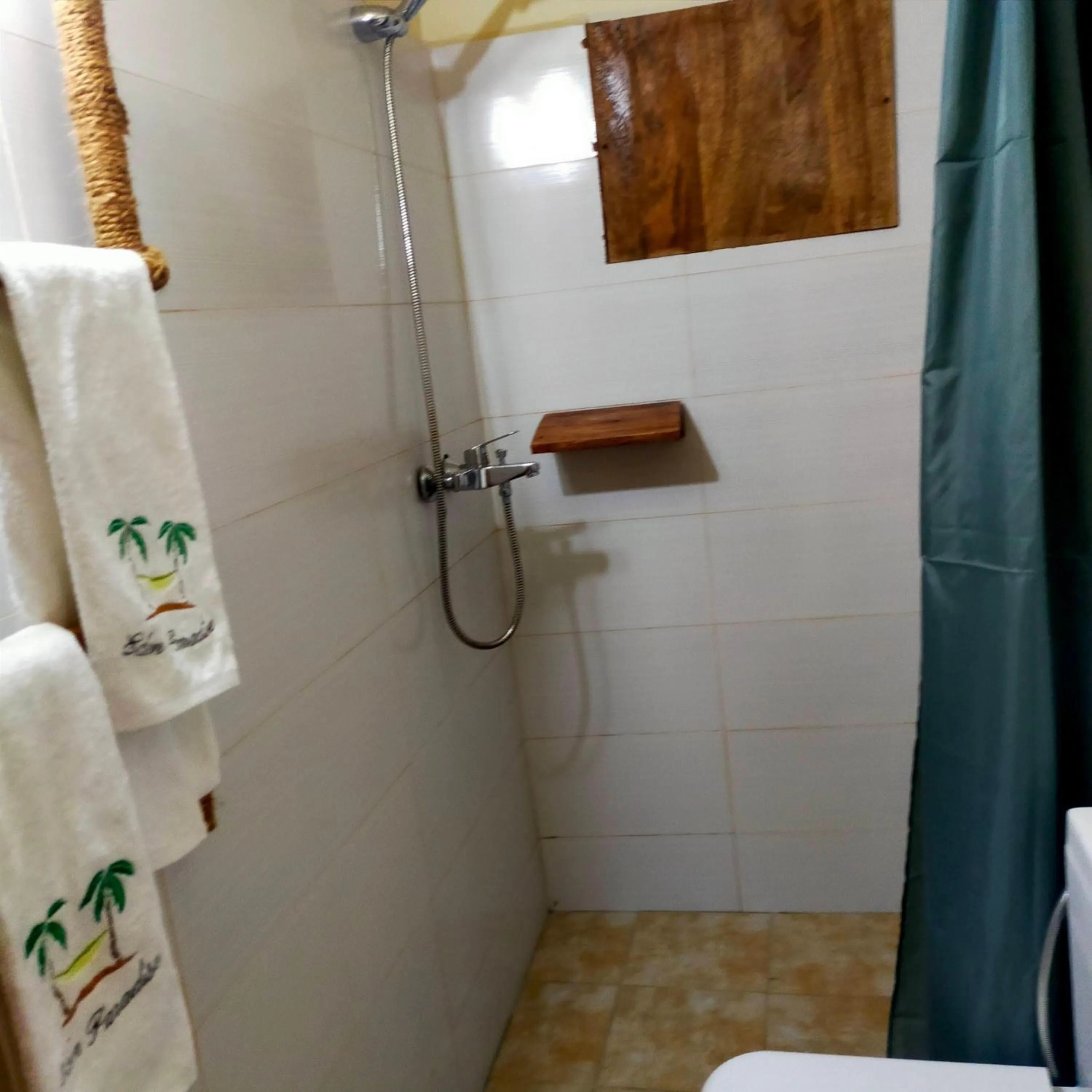 Queen Room with Garden View - single occupancy in Eden Paradise