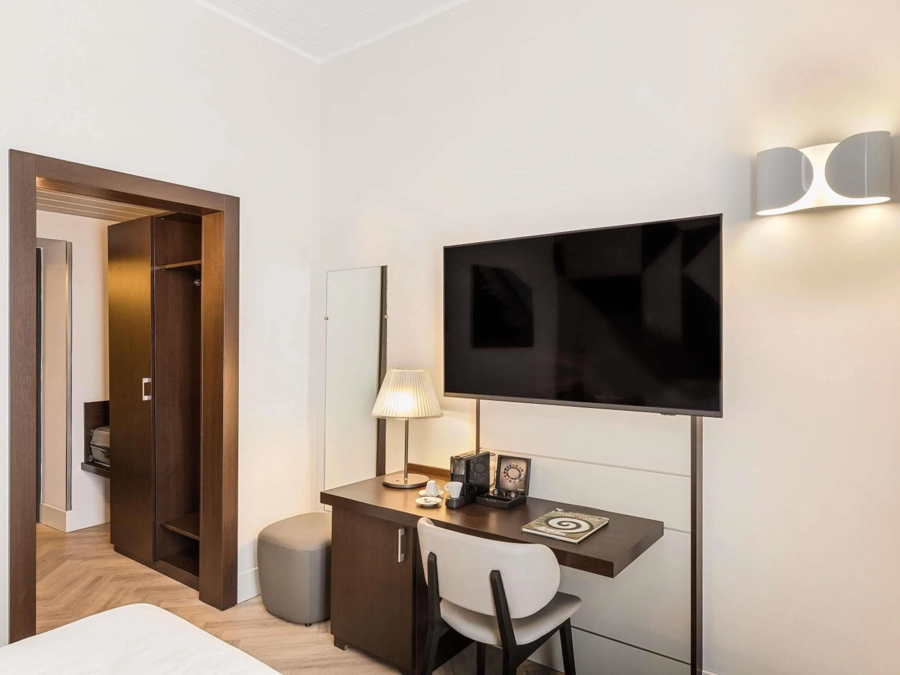 Classic Single Room in Mercure Napoli Centro Angioino