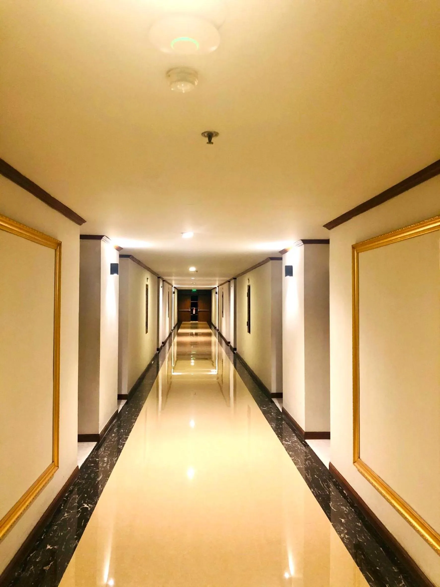 Deluxe Double Room in Hermitage Hotel Korat-SHA