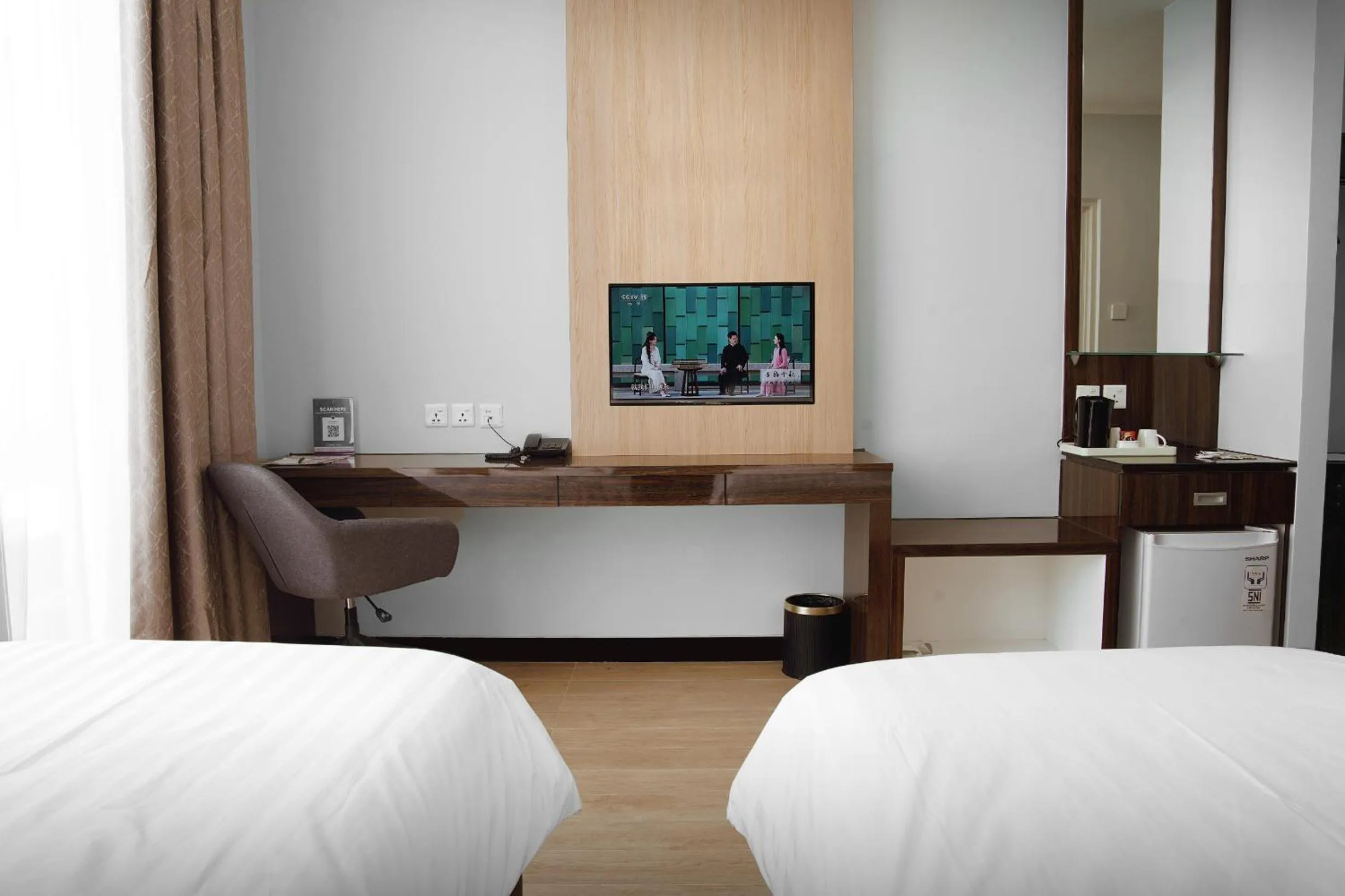 Superior Double Room in Dreamtel Jakarta