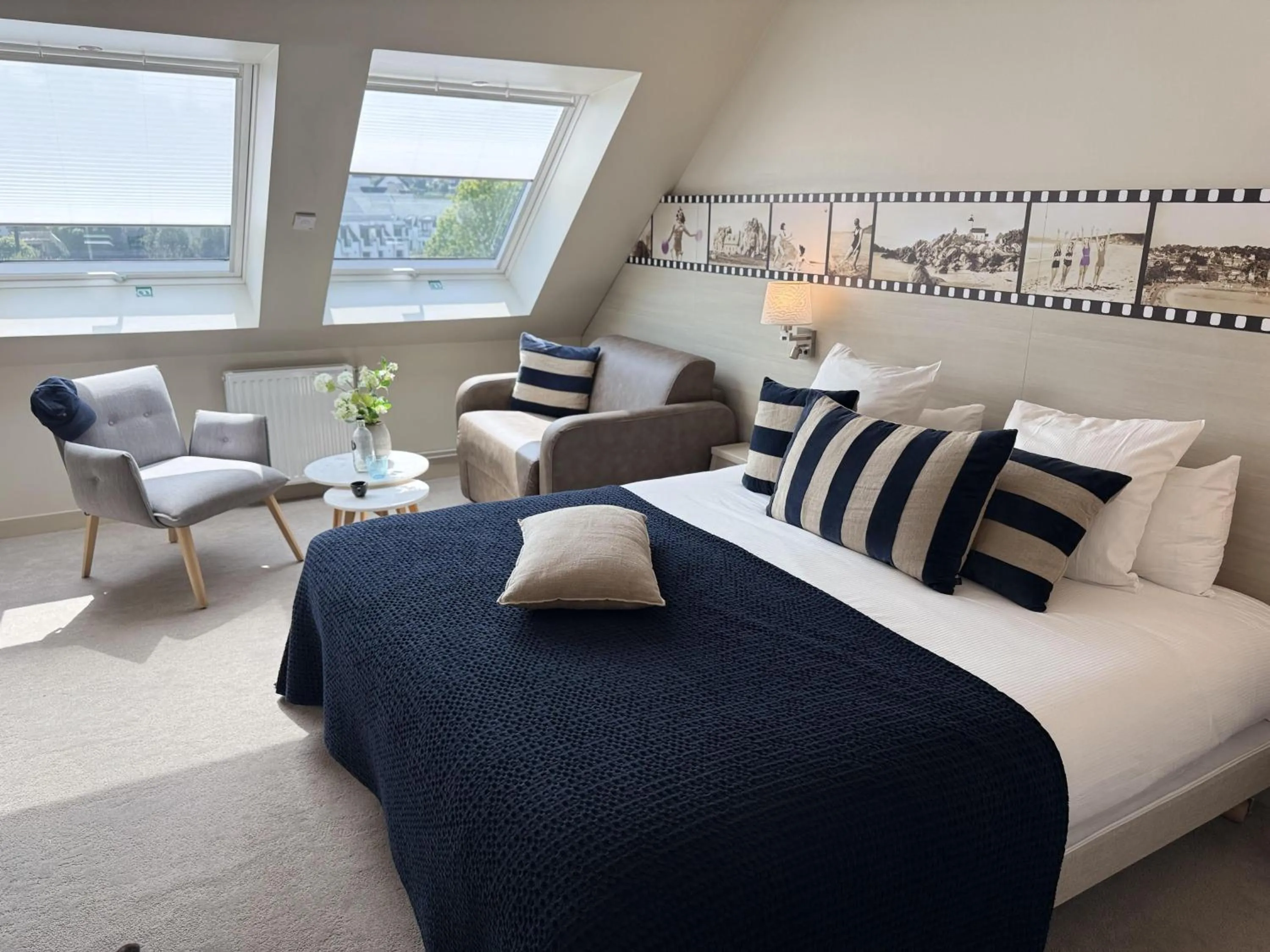 Prestige Room - King Bed in Best Western Les Bains Hotel et SPA