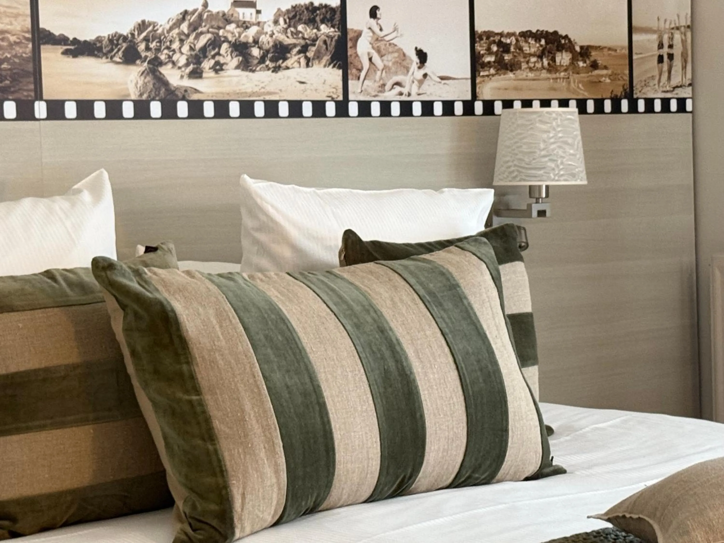 Superior Room with Terrace - King Bed in Best Western Les Bains Hotel et SPA