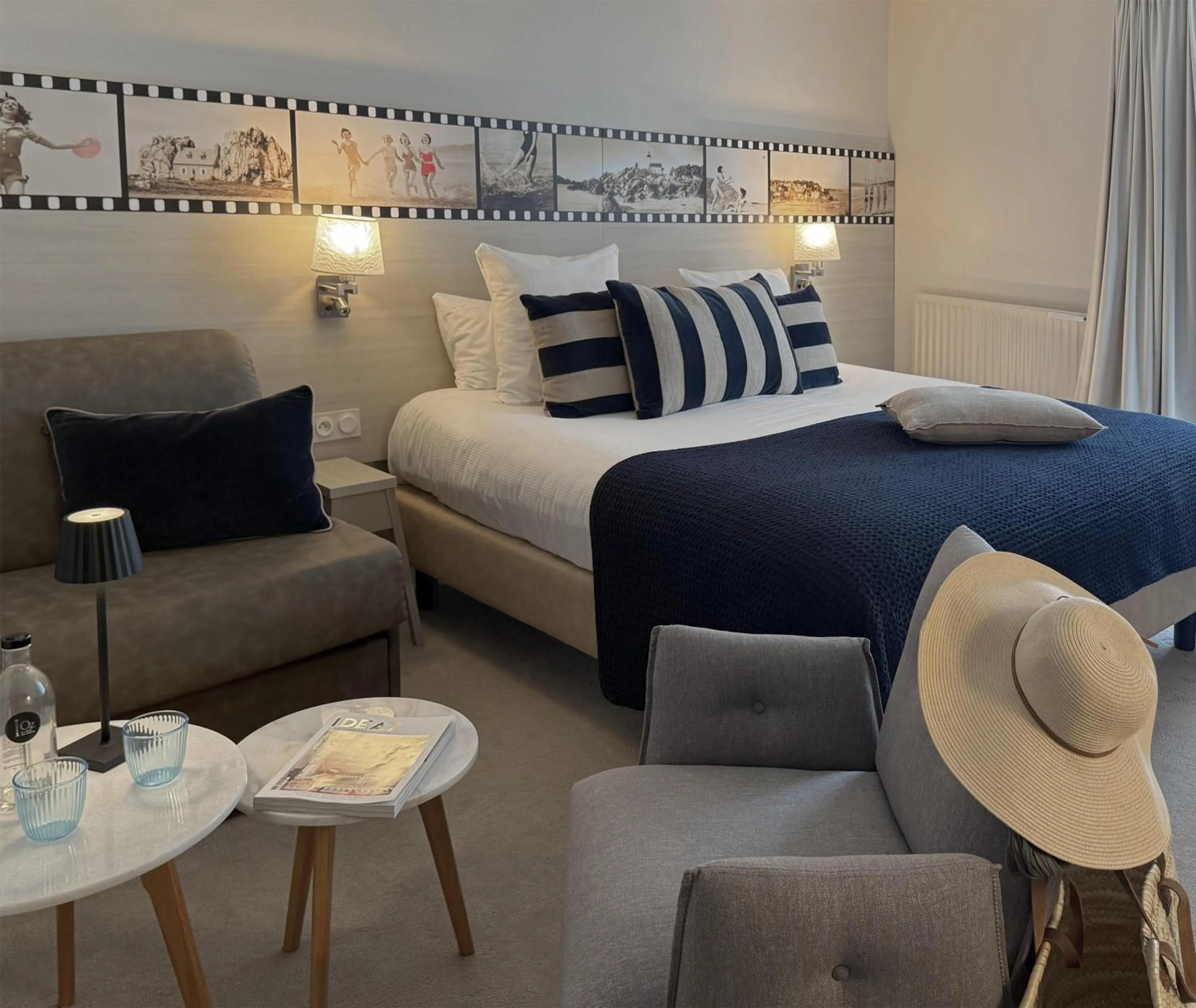 Family Room - Queen Bed and Sofa Bed  in Best Western Les Bains Hotel et SPA