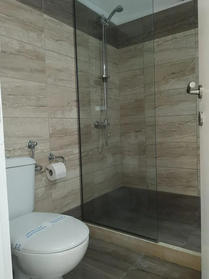 Quadruple Room with Sea View - Annex in Mediterranean Blue