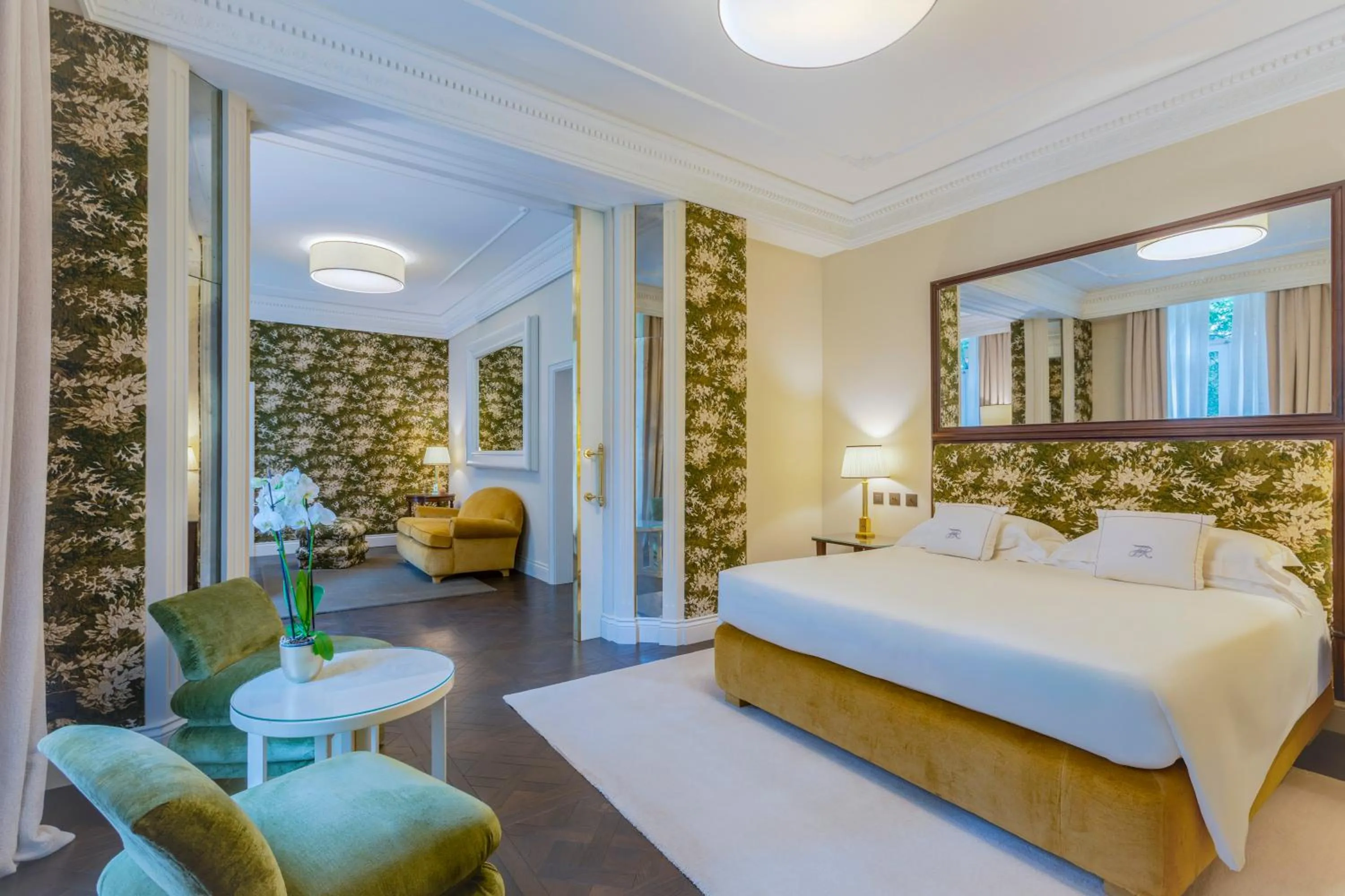 Prestige Suite in Hotel Regency - Small Luxury Hotels of the World