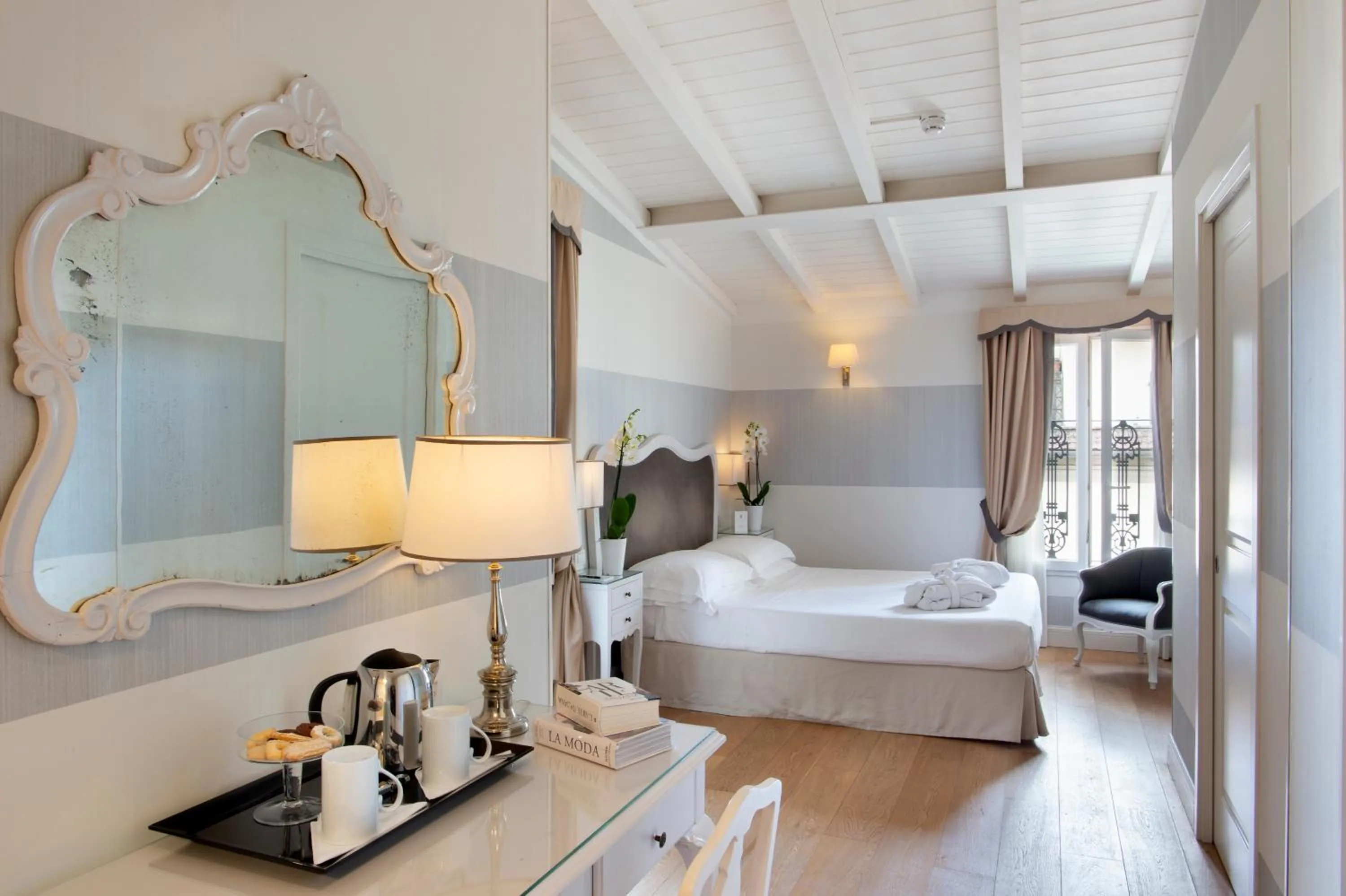 Double or Twin Room with Terrace - single occupancy in Hotel Rapallo