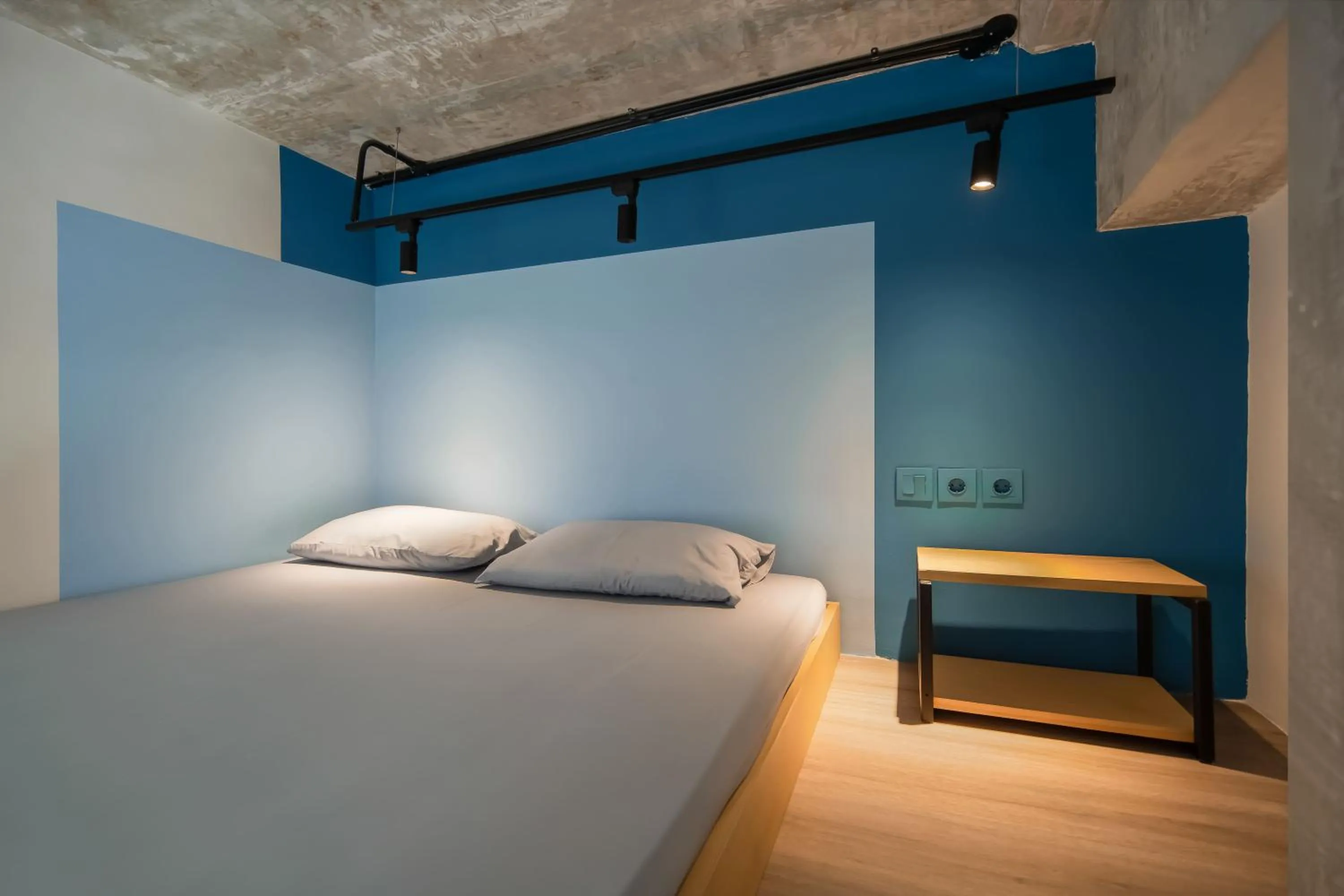 Superior Queen Room in Cove Hillcrest