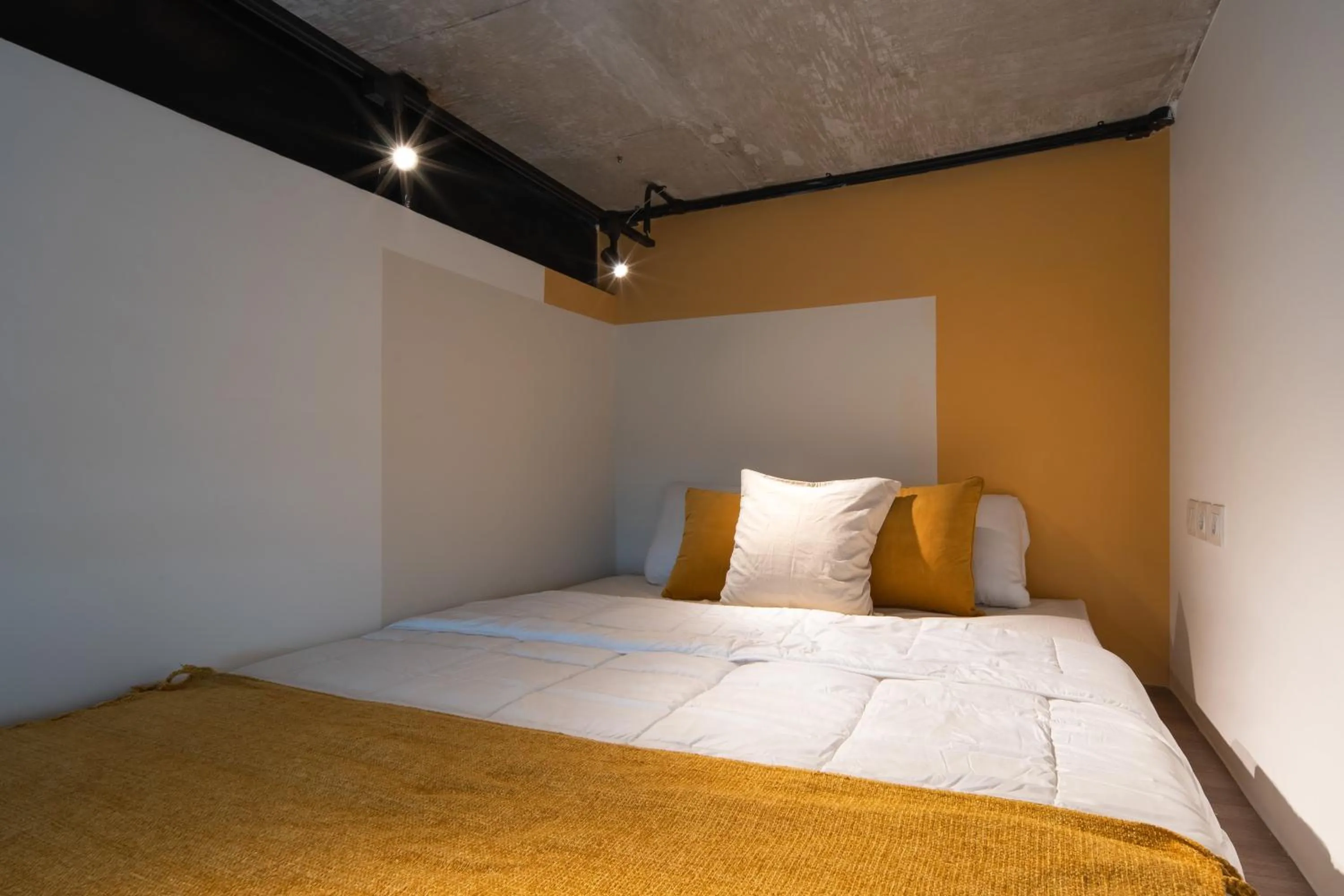 Superior Queen Room in Cove Hillcrest