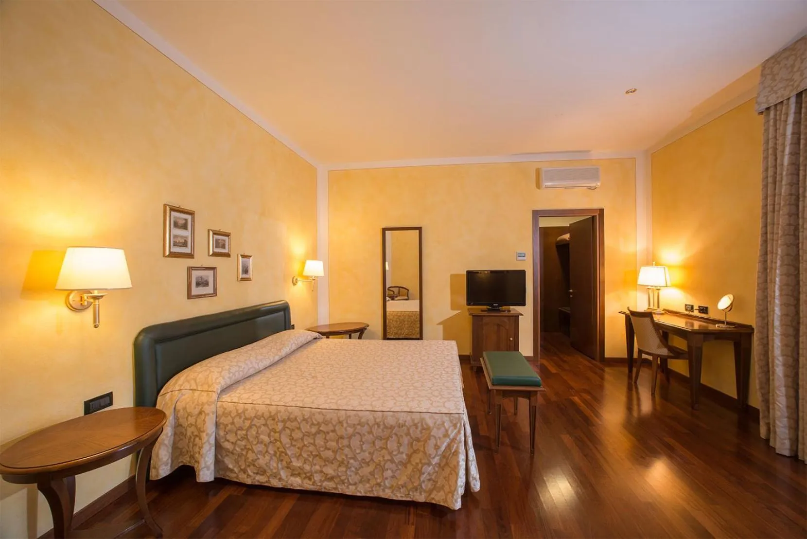 Suite in Hotel Conteverde
