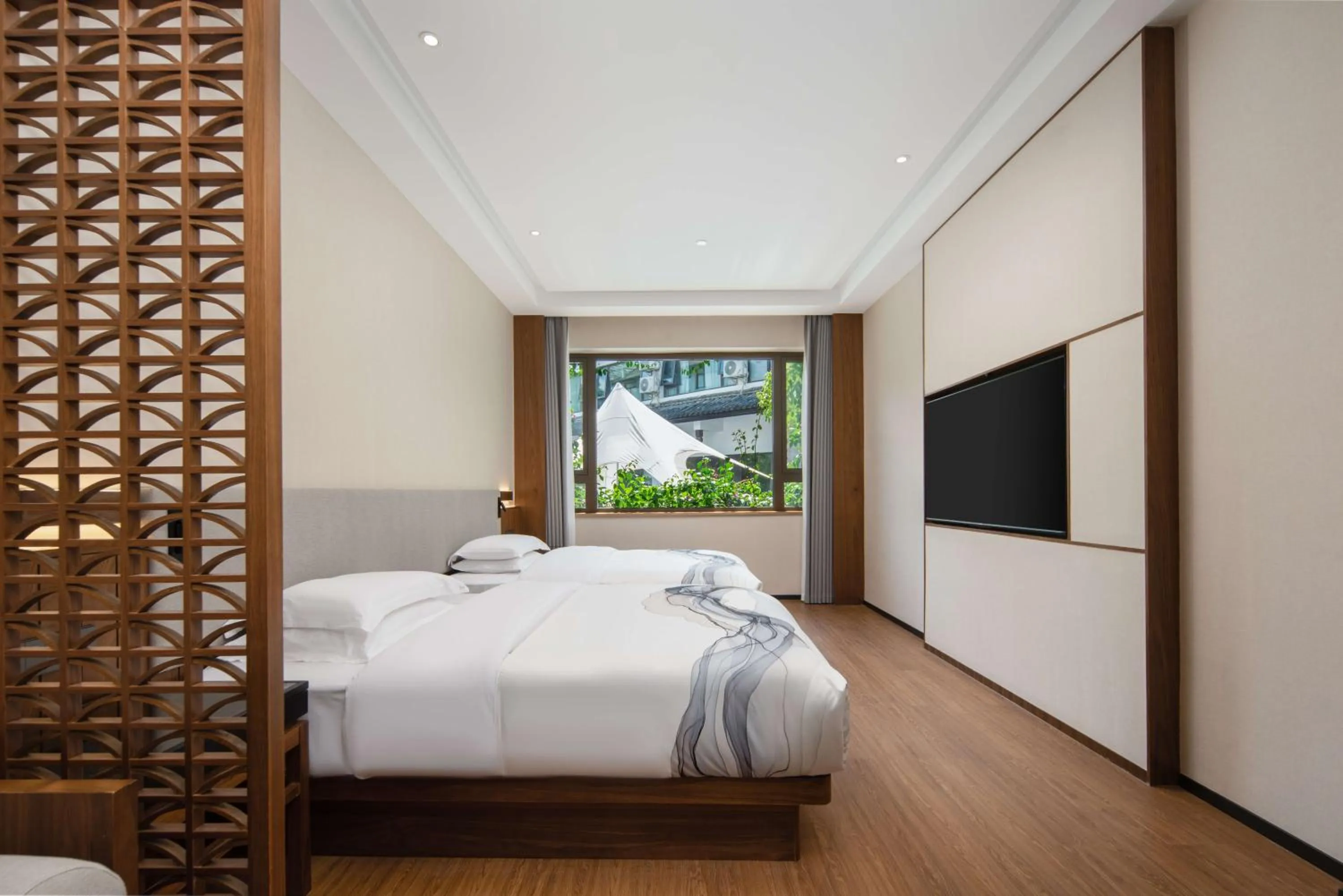 Twin Room with Garden View in Huama SSAW Hotel Lijiang