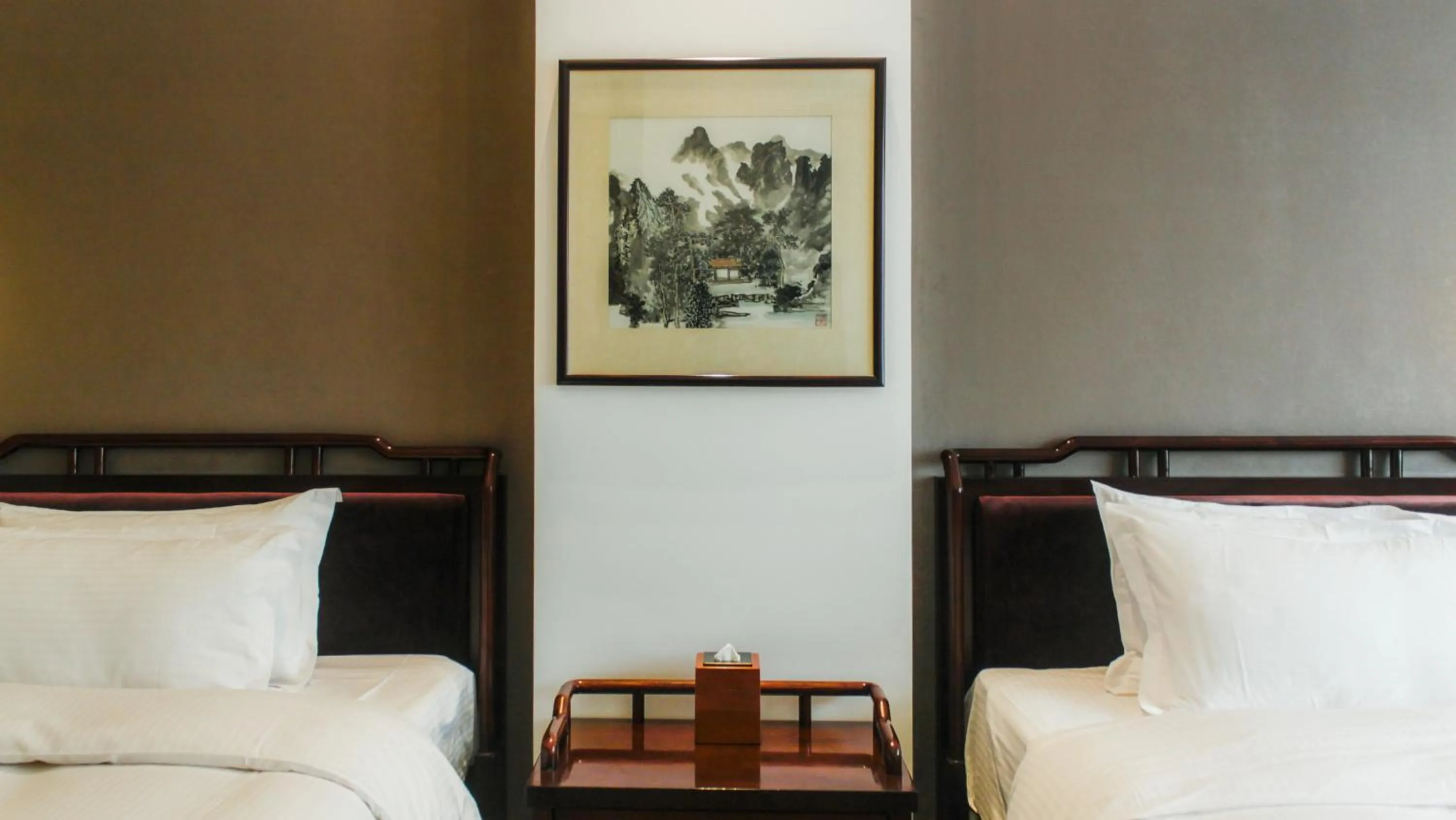 Standard Twin Room in Huama SSAW Hotel Lijiang
