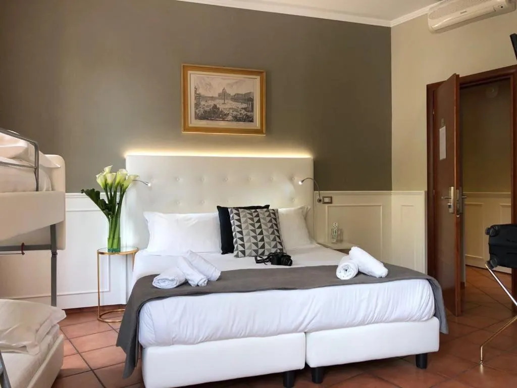 Deluxe Double Room in 207 Inn