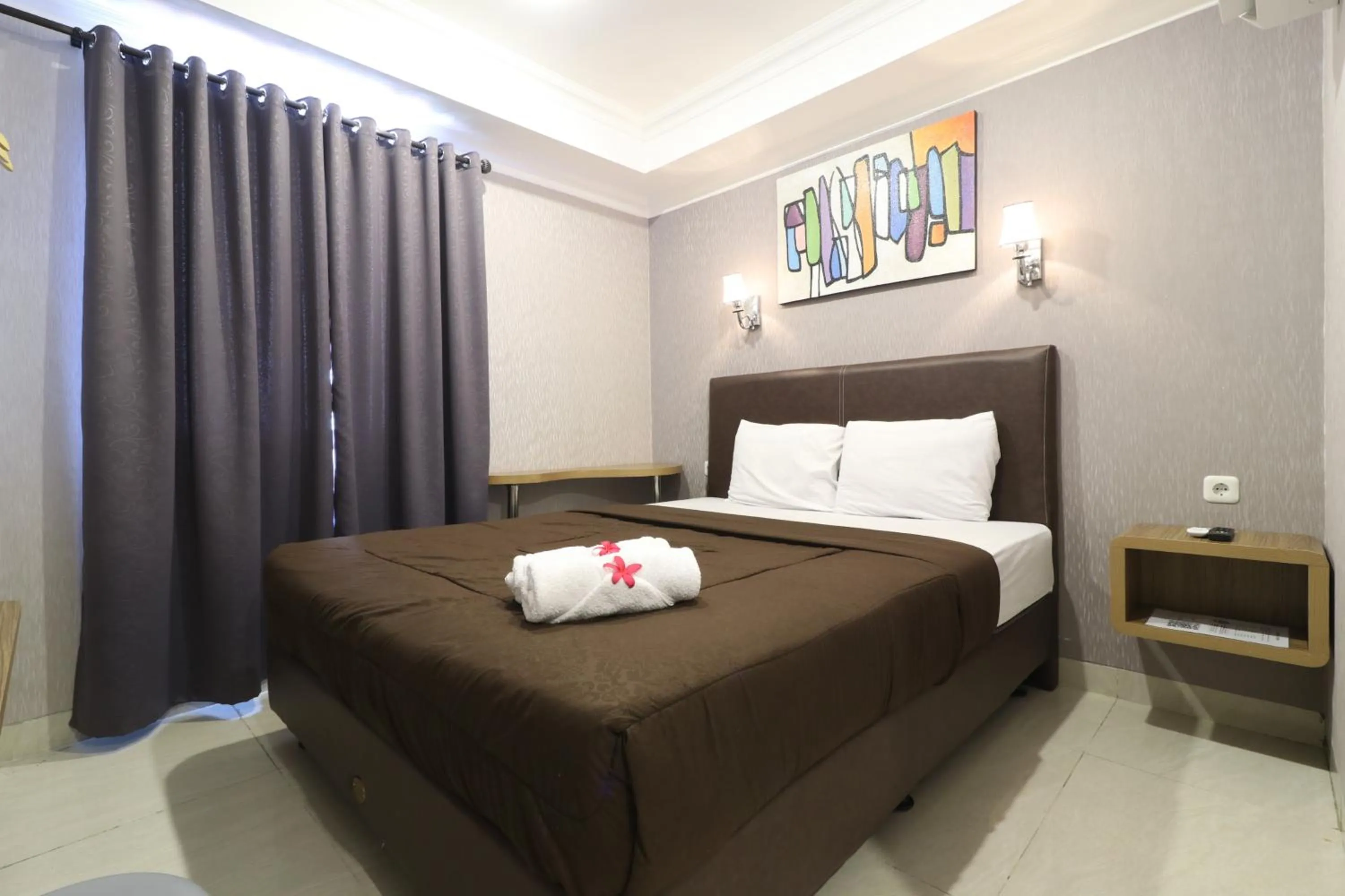 Deluxe Double Room in Flamenco Urban Living