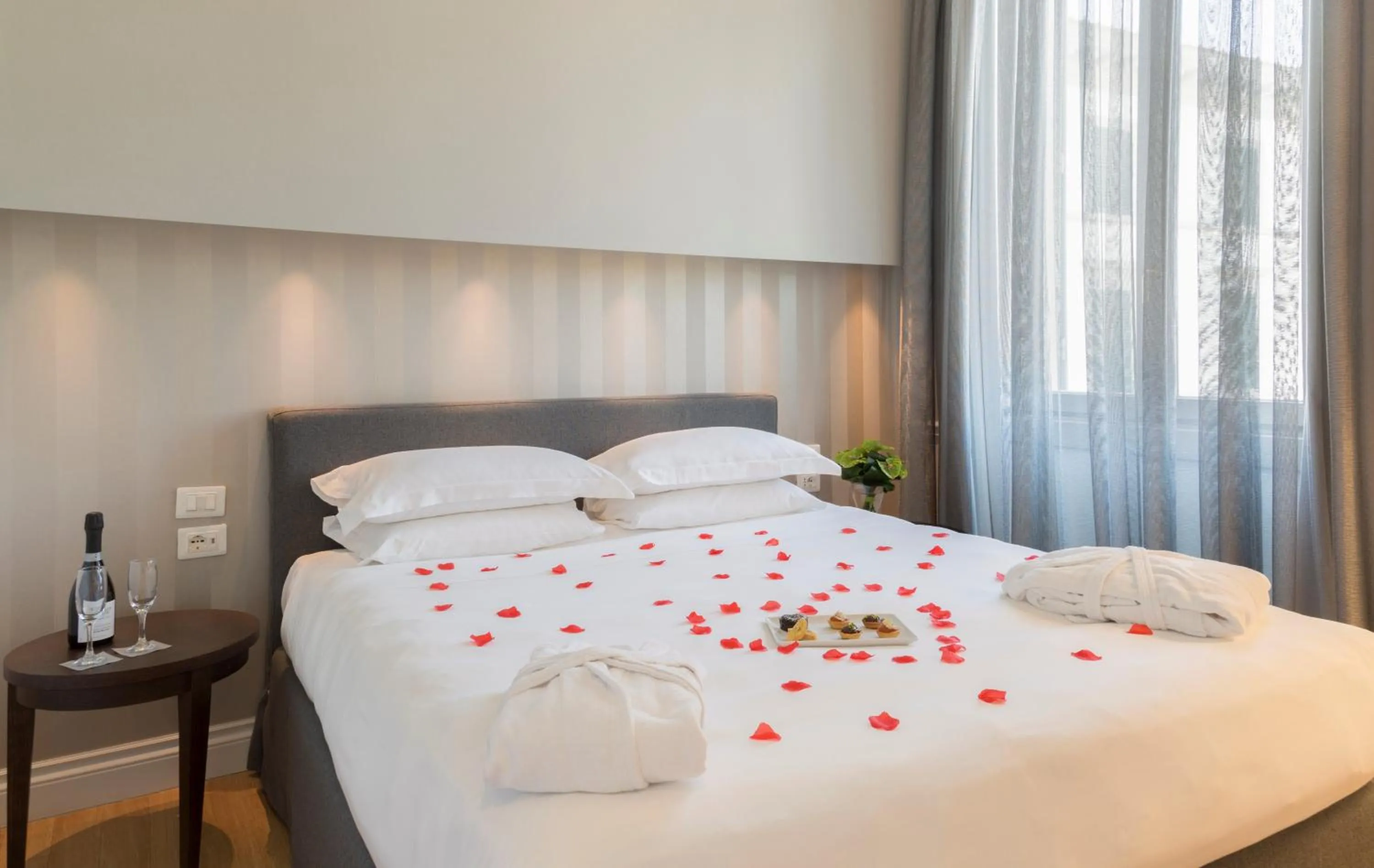 Junior Suite with Spa Access in Palazzo Castri 1874 Spa & Garden