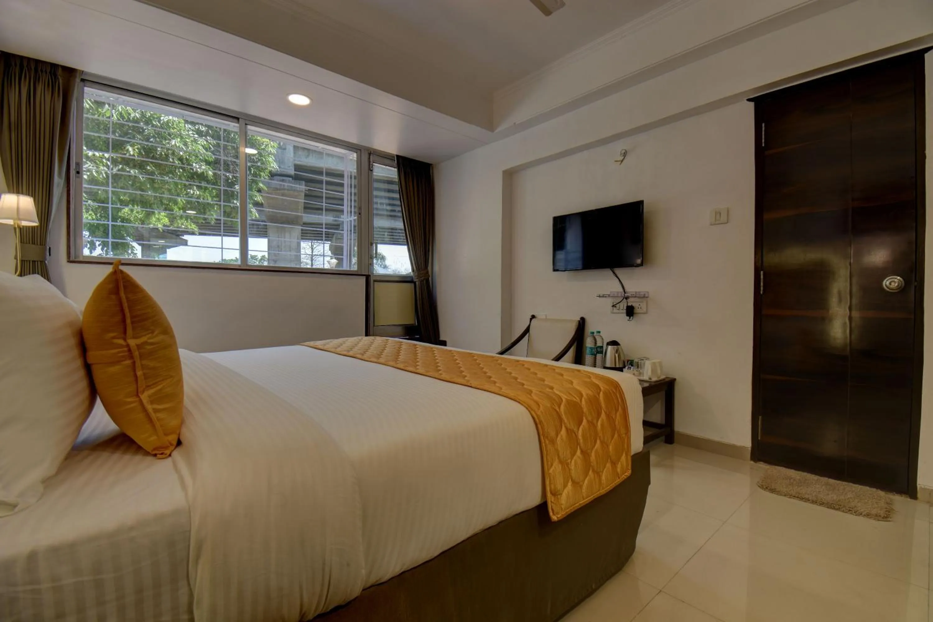 Superior Double Room in Elite Hotel