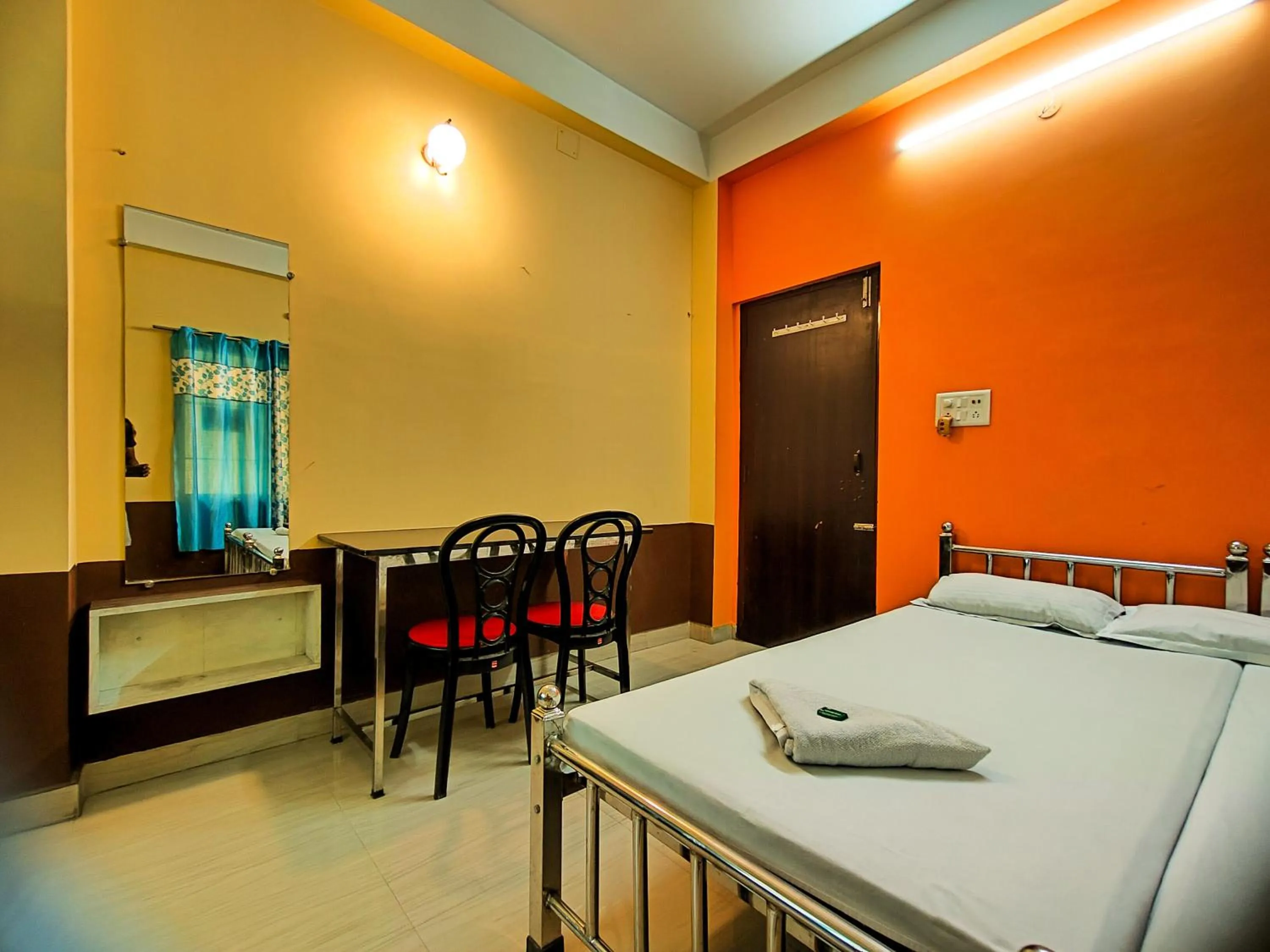 Deluxe Double Room - single occupancy in Ushashee Amidst Nature