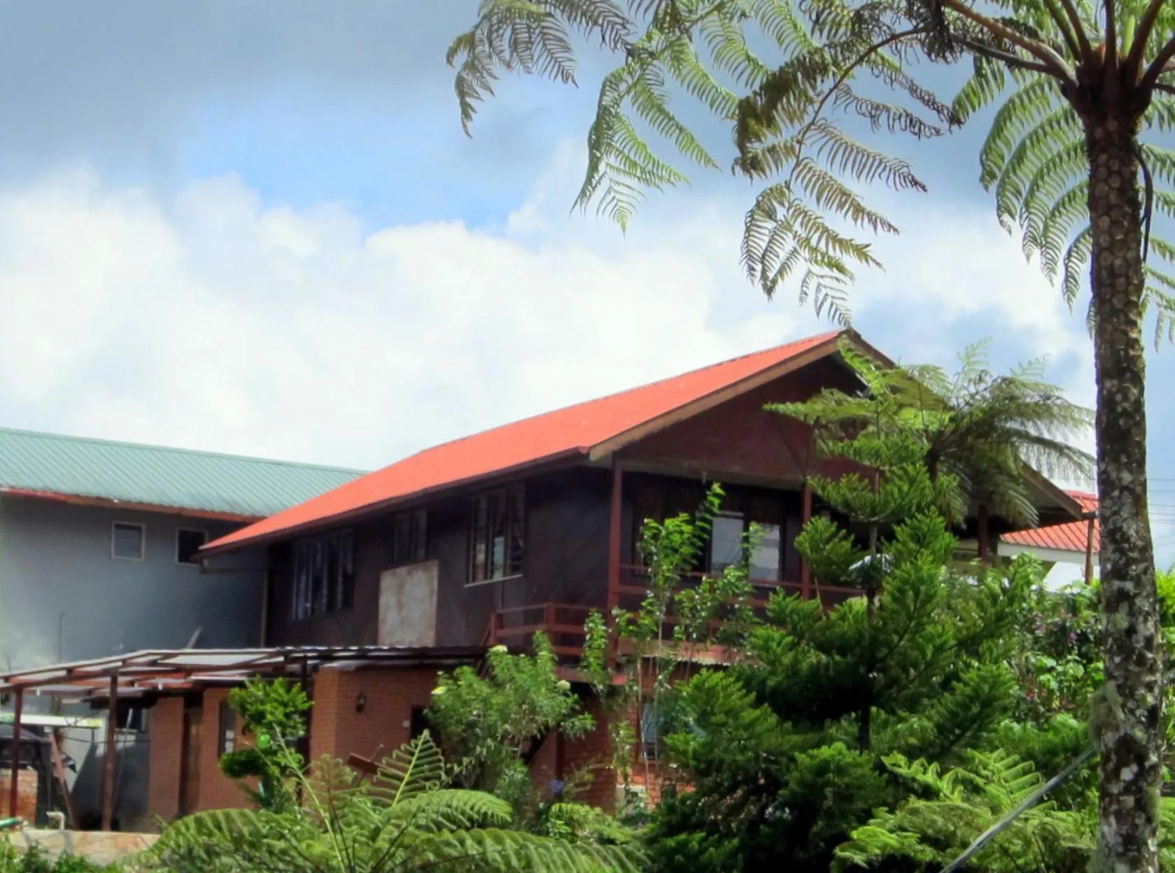 Willies Cottage in Mile 36 Lodge