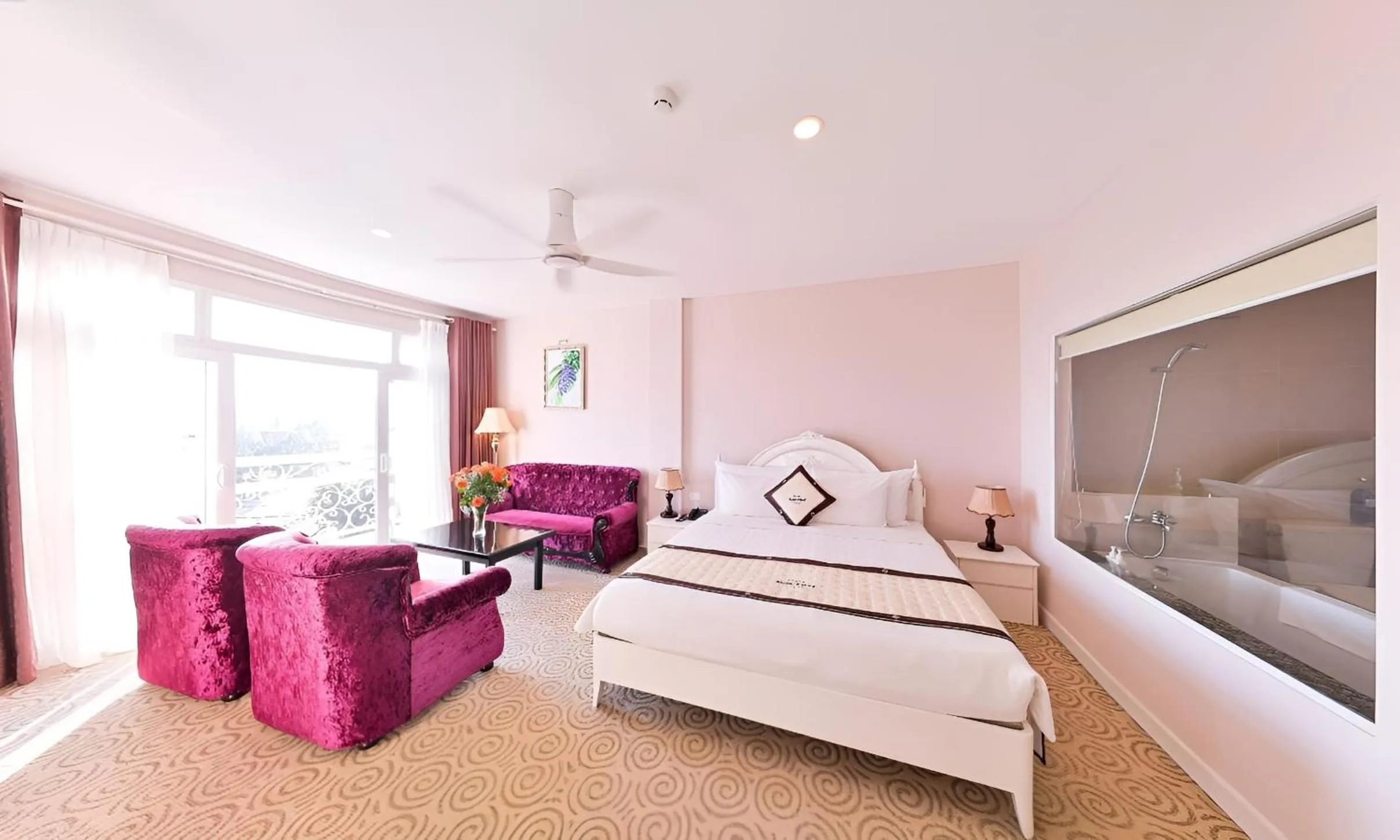 Suite in Ngoc Phat Dalat Hotel